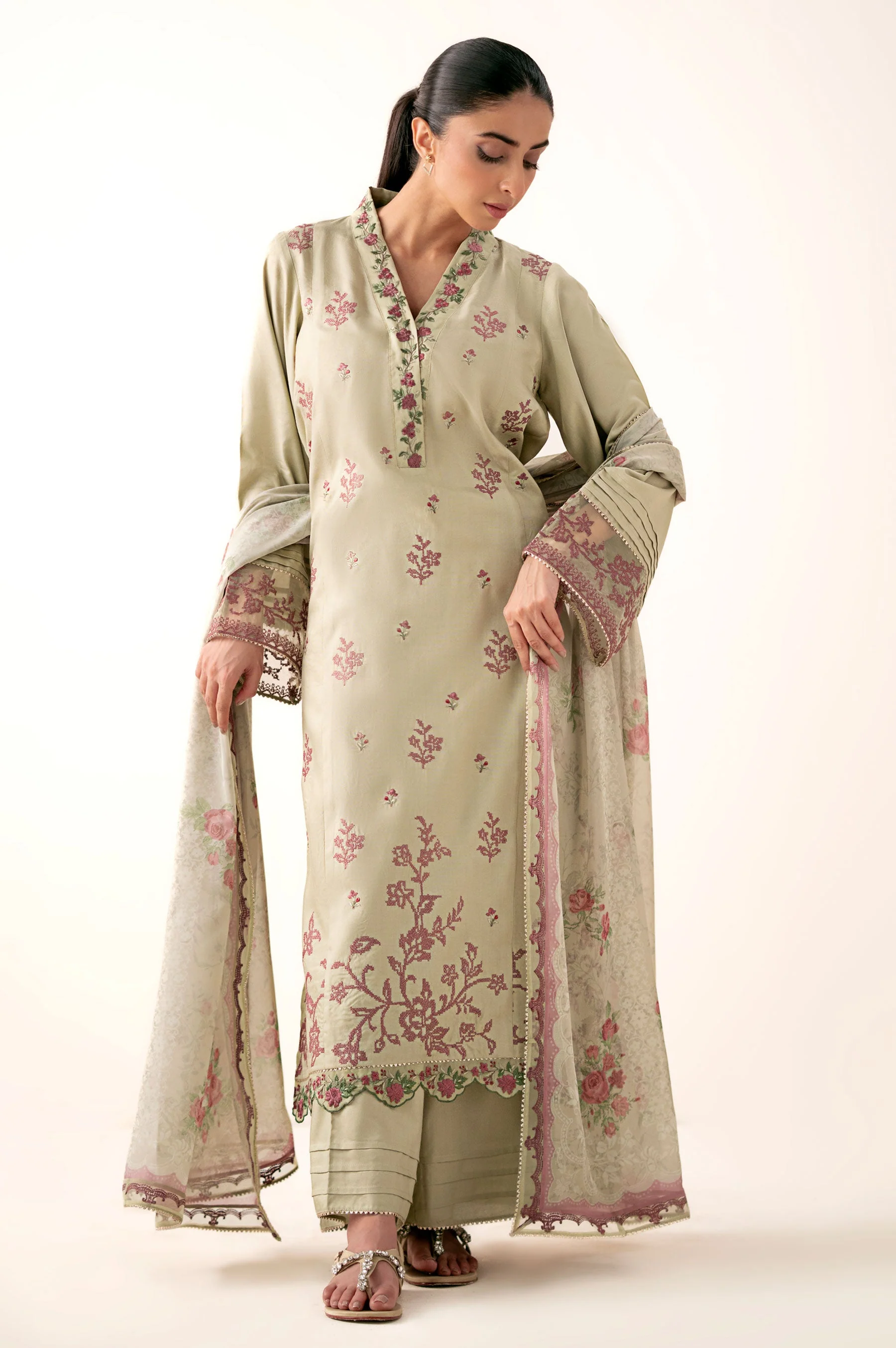 Unstitched 3 Piece Embroidered Oak Silk Suit - Image 5