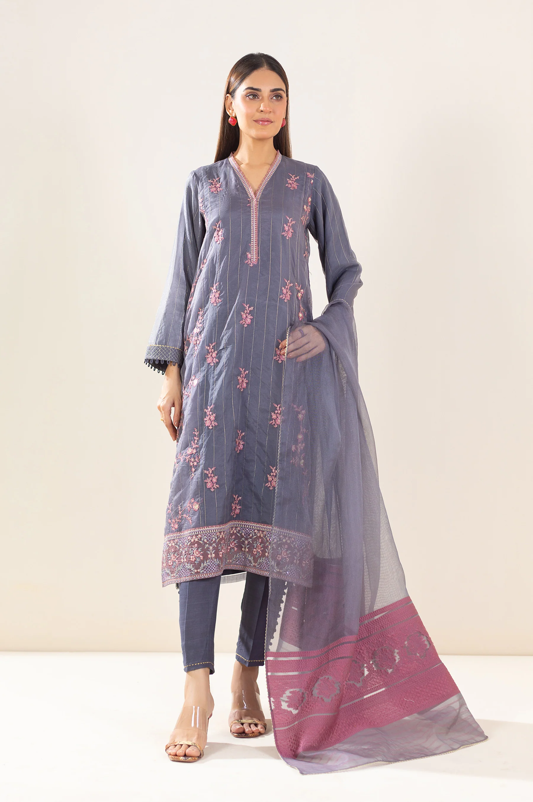 Unstitched 3 Piece Embroidered Organza Suit - Image 4