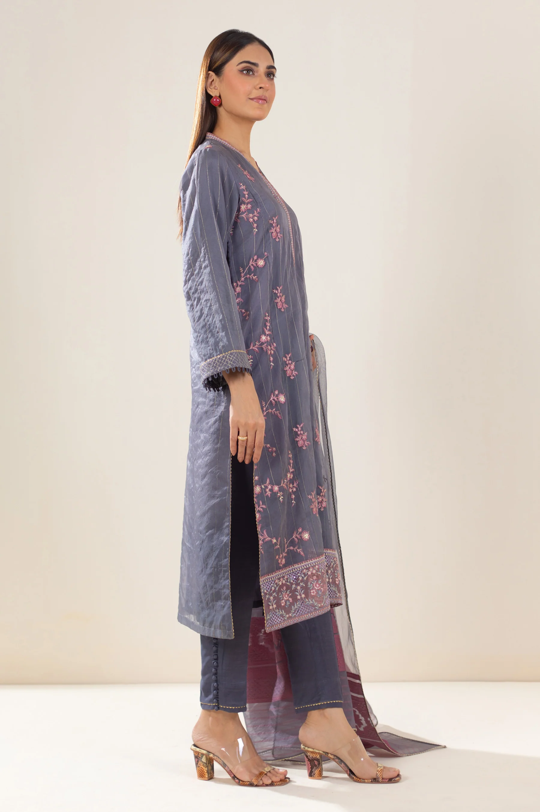 Unstitched 3 Piece Embroidered Organza Suit - Image 5