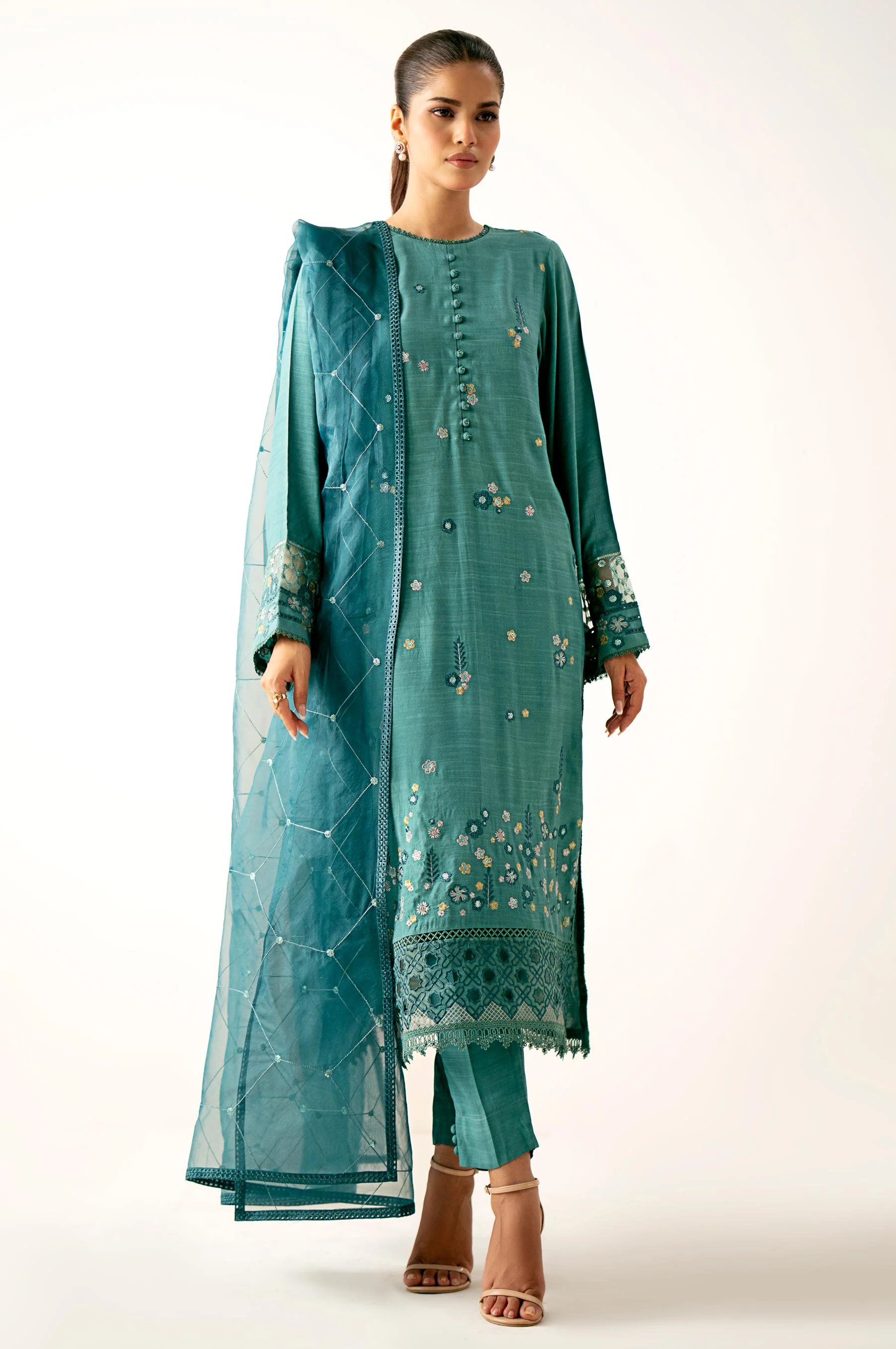 UNSTITCHED EMBROIDERED SUIT - Image 6