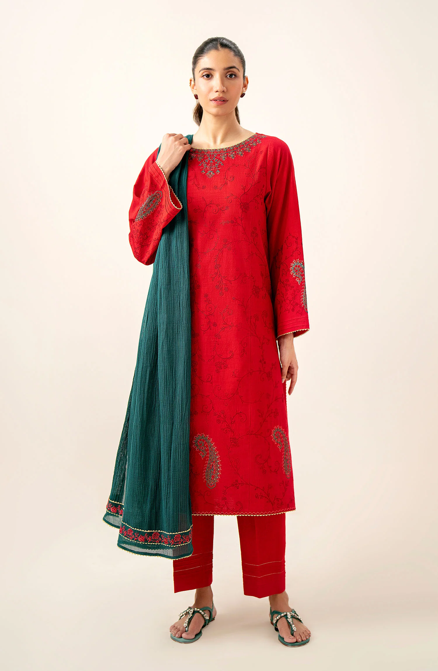 Unstitched 3 Piece Embroidered Slub Lawn with Cotton Net Dupatta