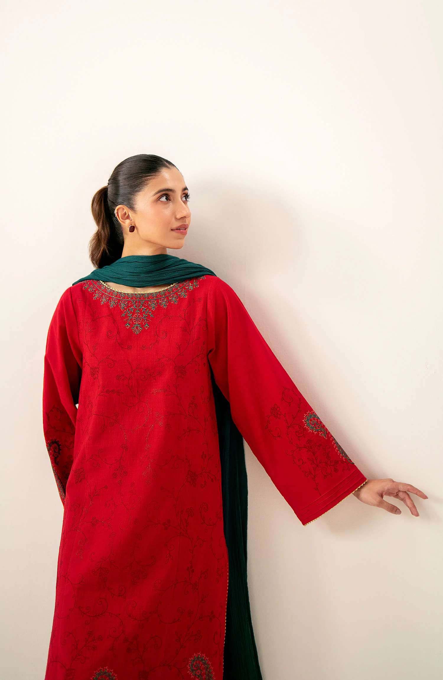 Unstitched 3 Piece Embroidered Slub Lawn with Cotton Net Dupatta - Image 2