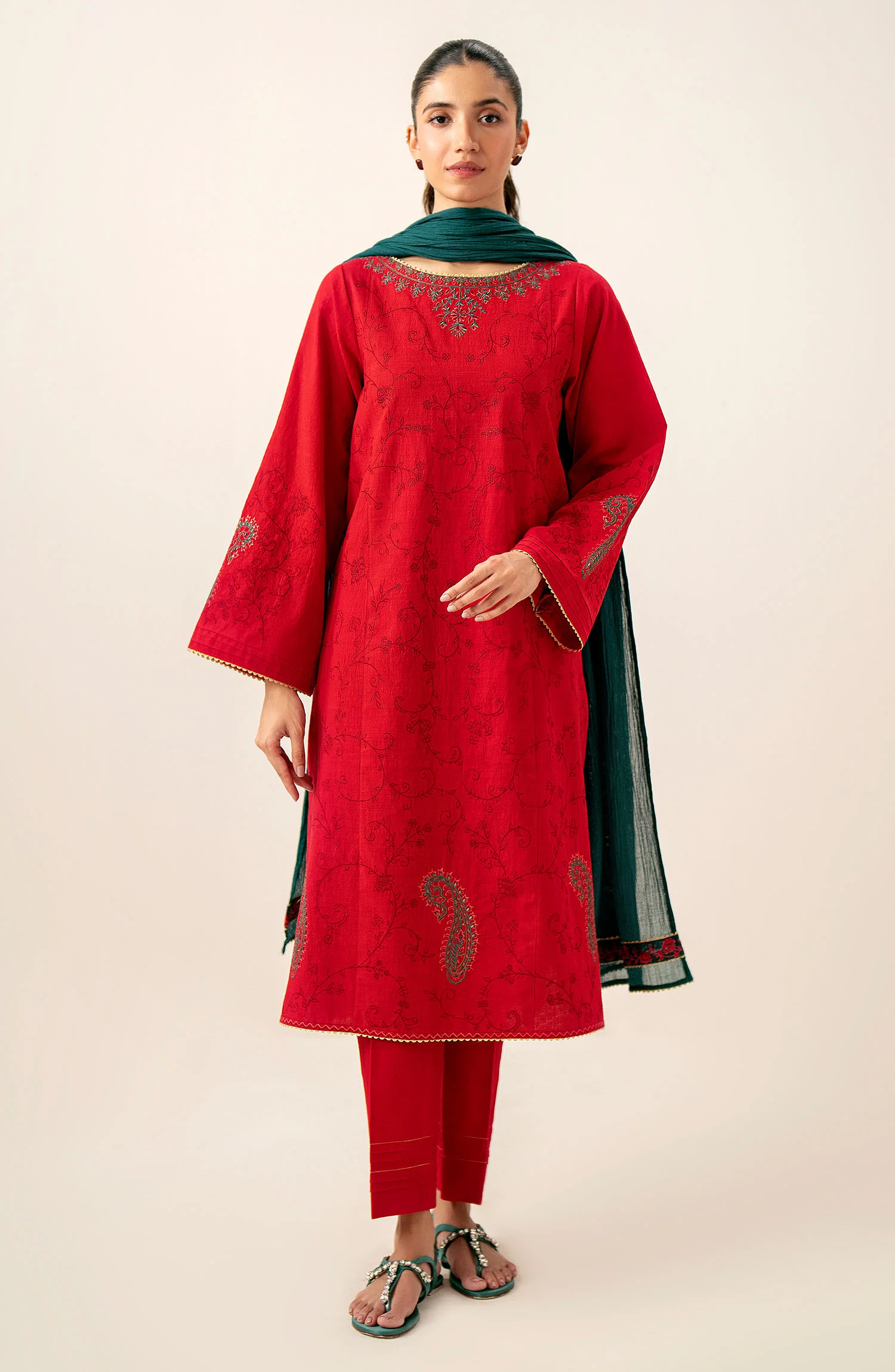 Unstitched 3 Piece Embroidered Slub Lawn with Cotton Net Dupatta - Image 4