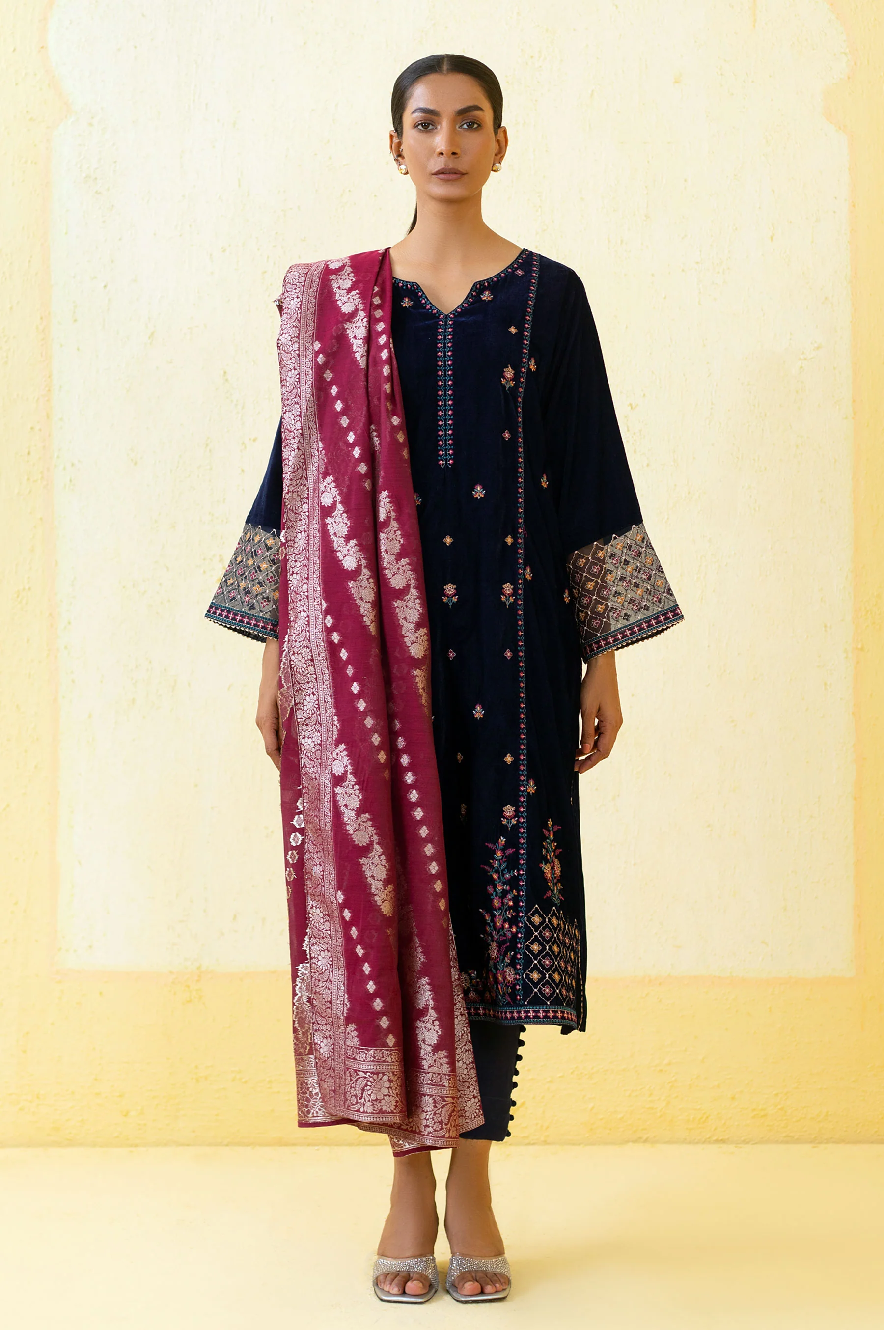 3 Piece Unstitched Embroidered Velvet Suit - Blue