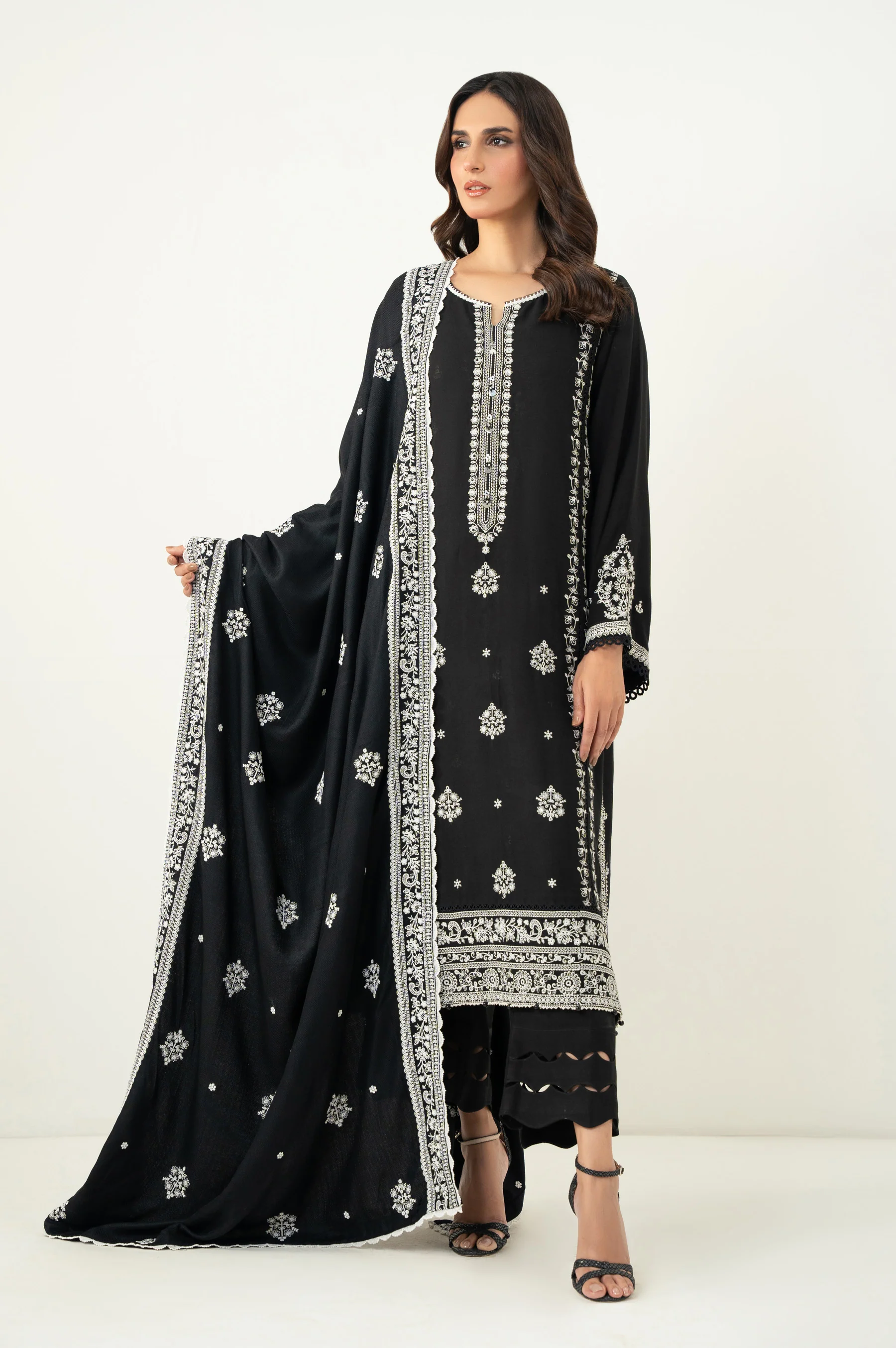 UNSTITCHED 3 PIECE CHIKANKARI SUIT