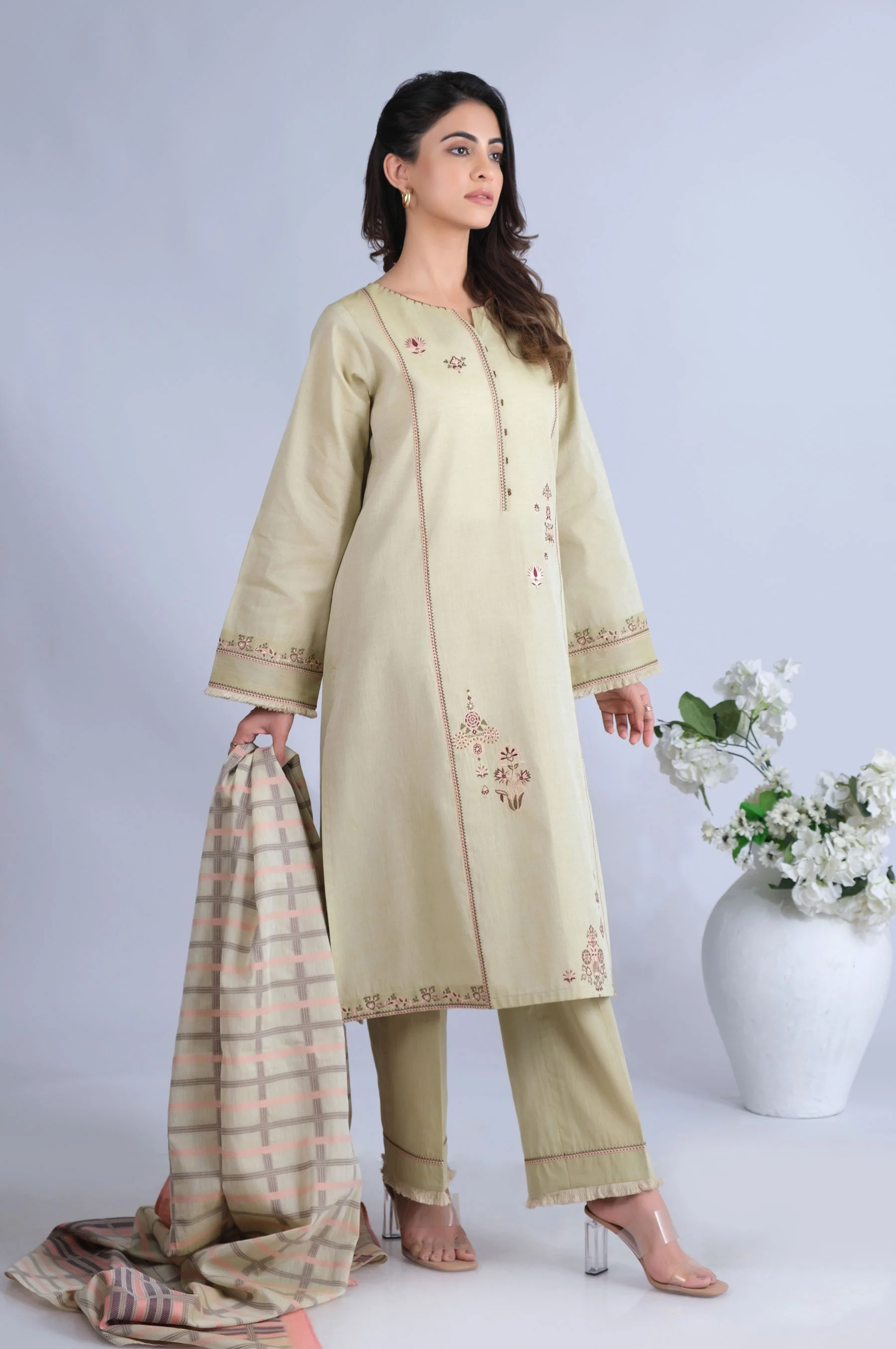 Unstitched 3 Piece Embroidered  Yarn Dyed Jacquard Suit - Image 2