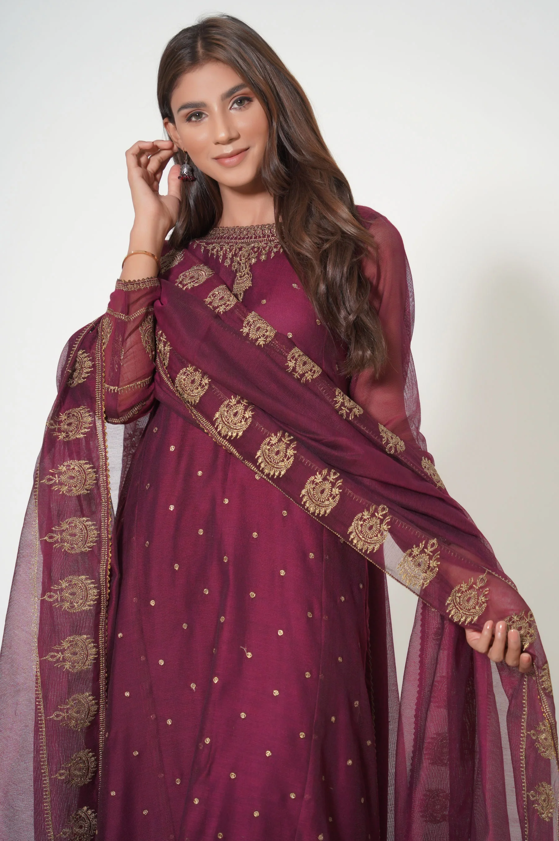 Unstitched 3 Piece Embroidered Khaddi Net Suit - Image 4