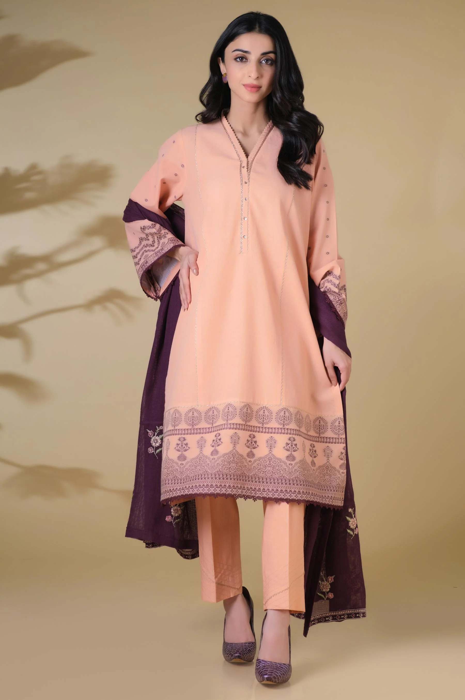 Unstitched 3 Piece Dyed Jacquard Suit - Image 5