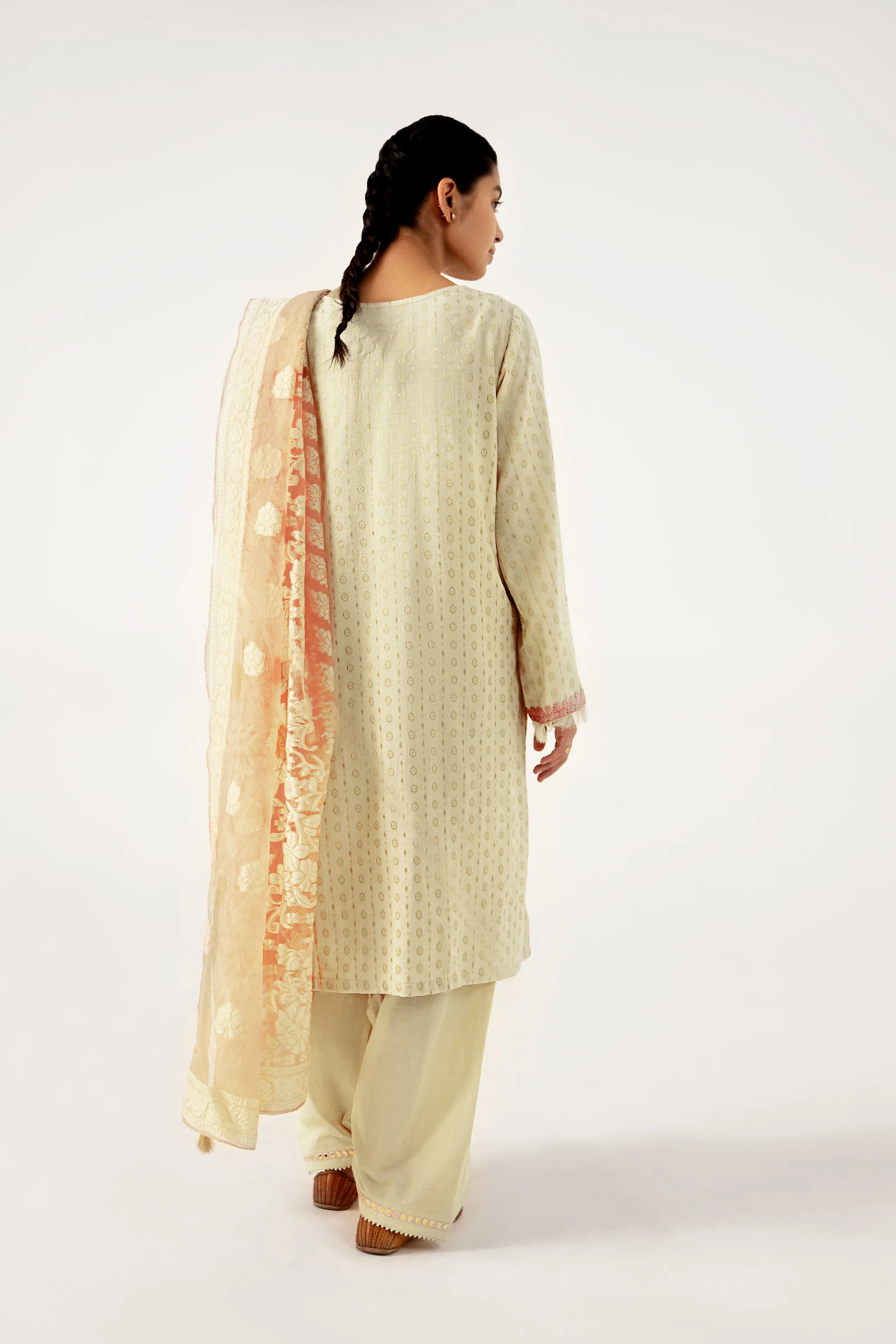 Unstitched 3 Piece Maysuri Jacquard Shirt with Cotton Net Jacqaurd Dupatta - Image 5