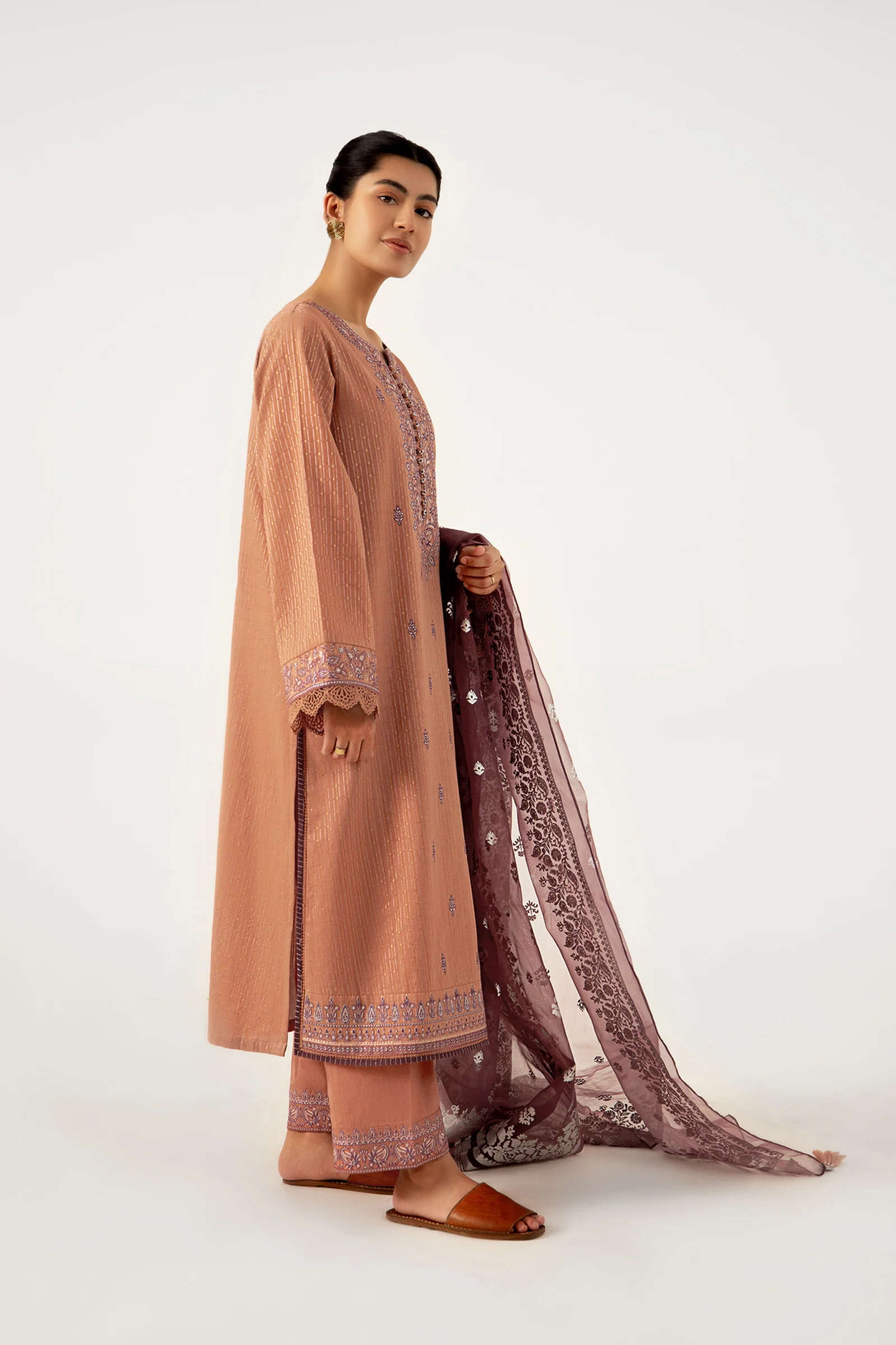 Unstitched 3 Piece Maysuri Jacquard Shirt with Foil Print Organza Dupatta - Image 4