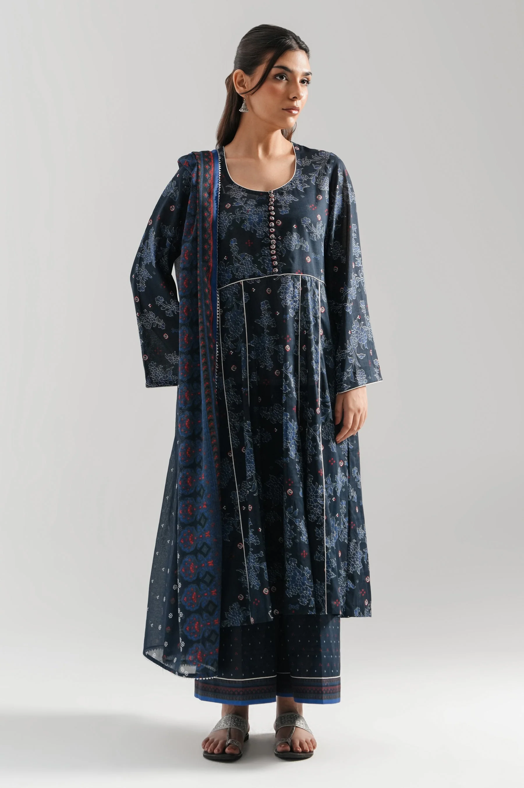 UNSTITCHED PRINTED SUIT (FACTORY E-OUTLET) - Image 2