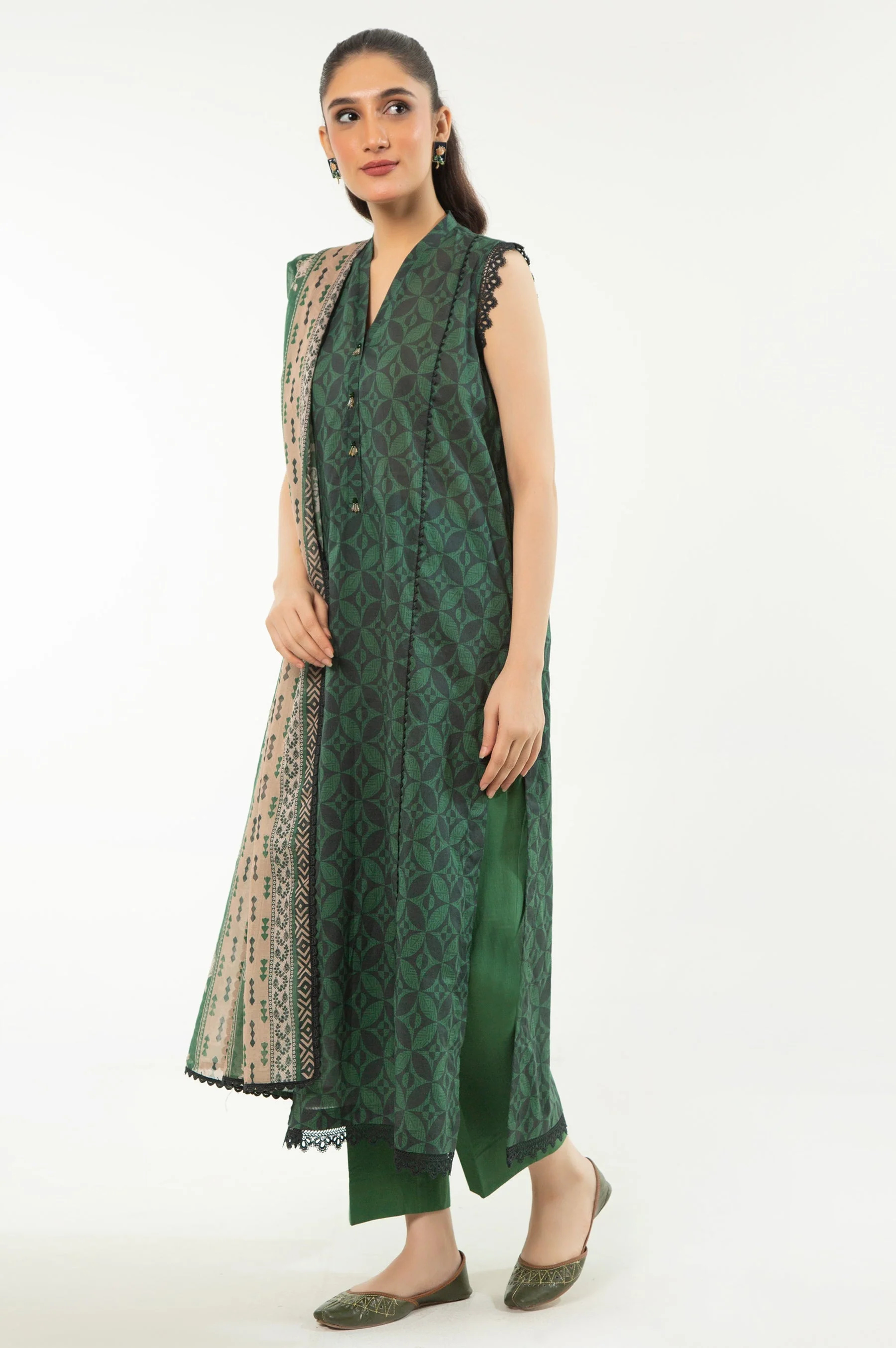 UNSTITCHED PRINTED LAWN 3 PIECE SUIT - Image 6