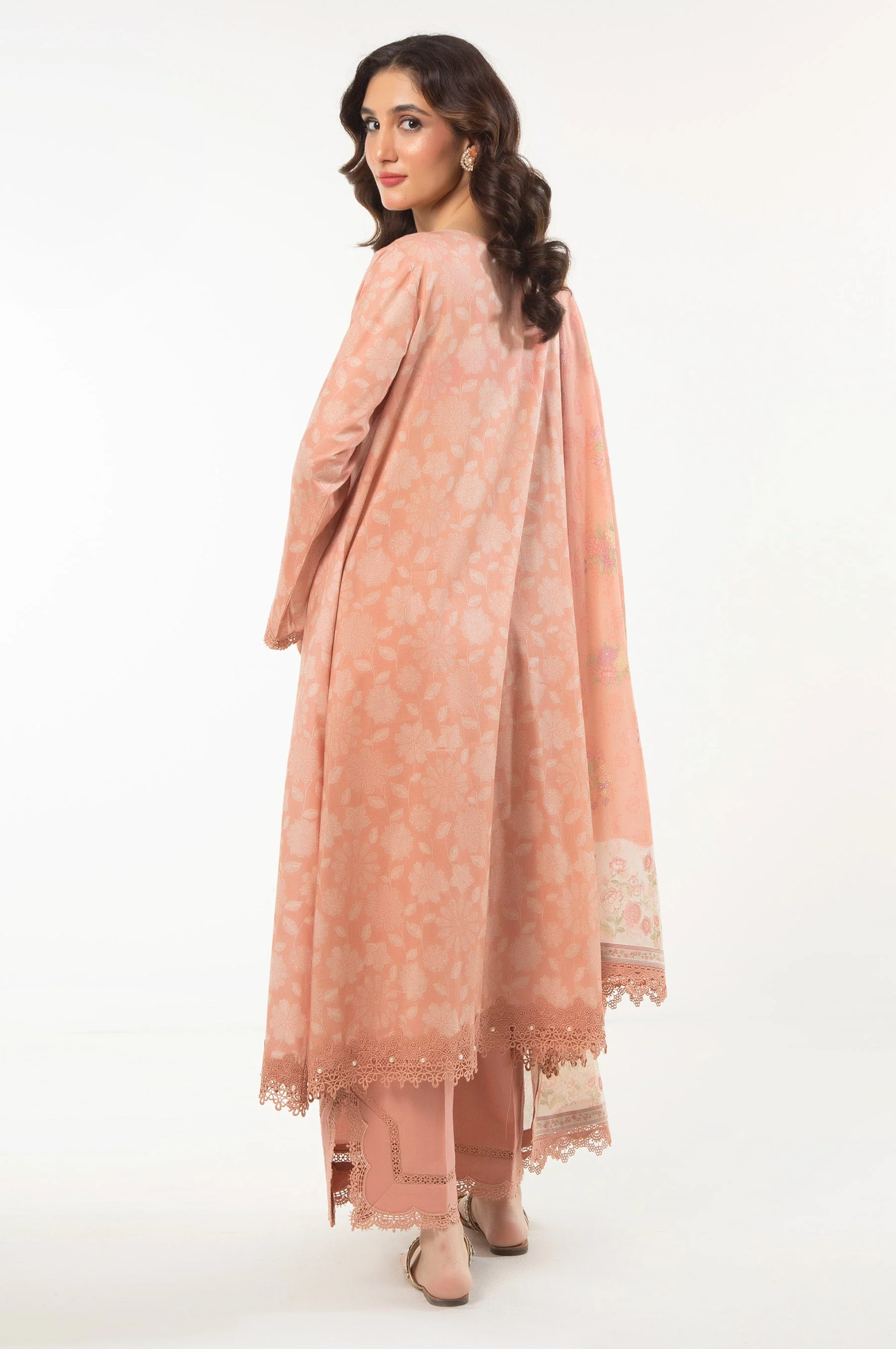 UNSTITCHED EMBROIDERED SUIT - Image 3