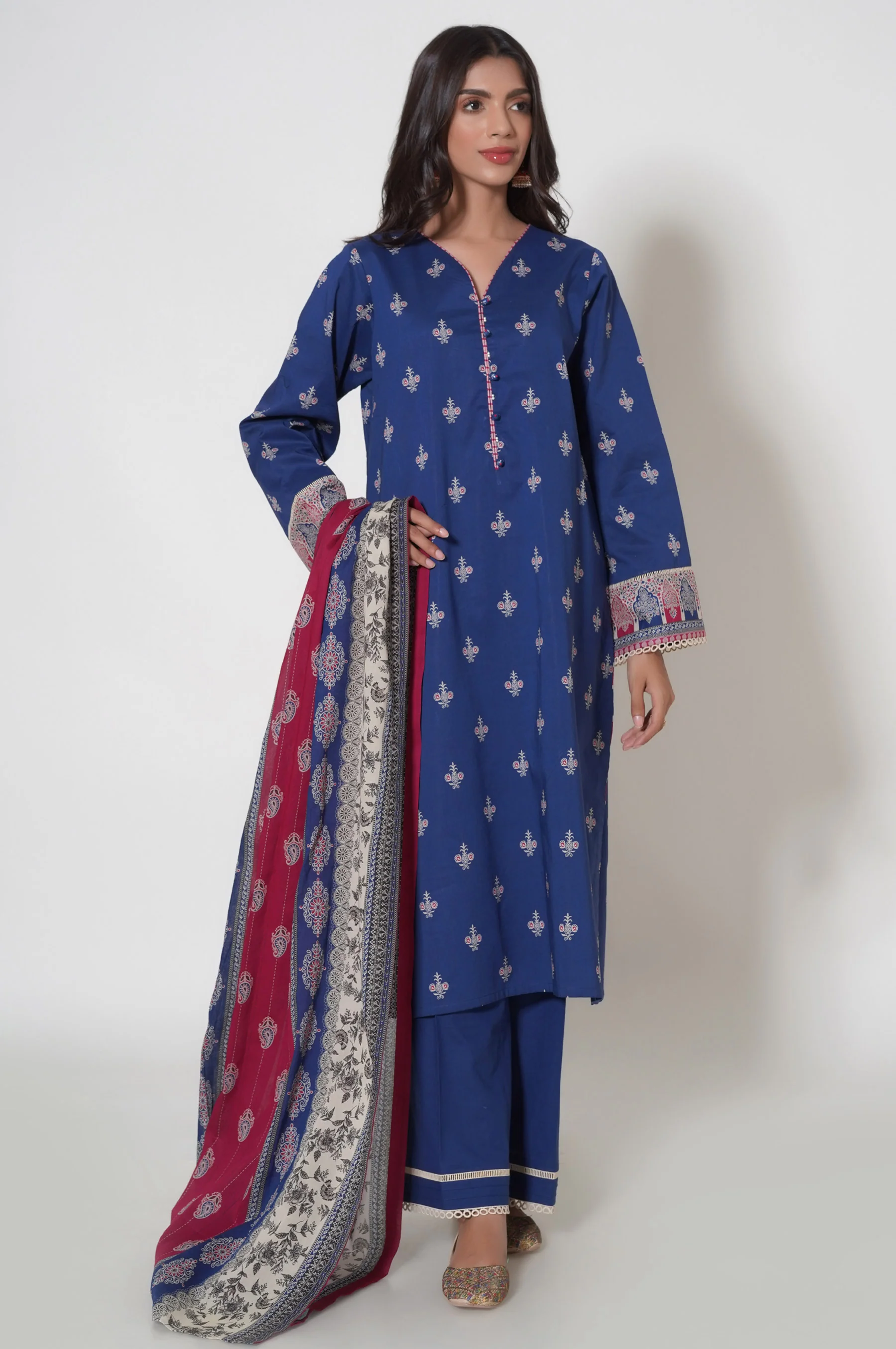 Unstitched 3 Piece Printed Cambric Suit