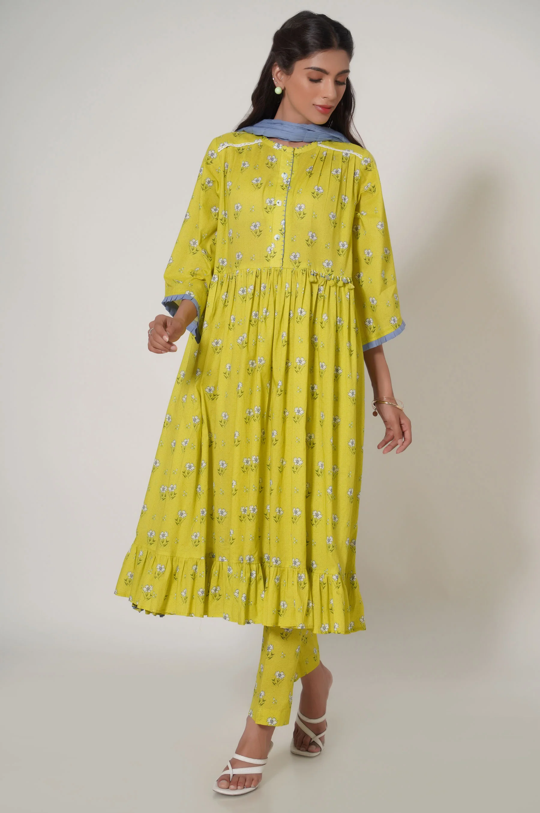 Unstitched 3 Piece Printed Cambric Suit