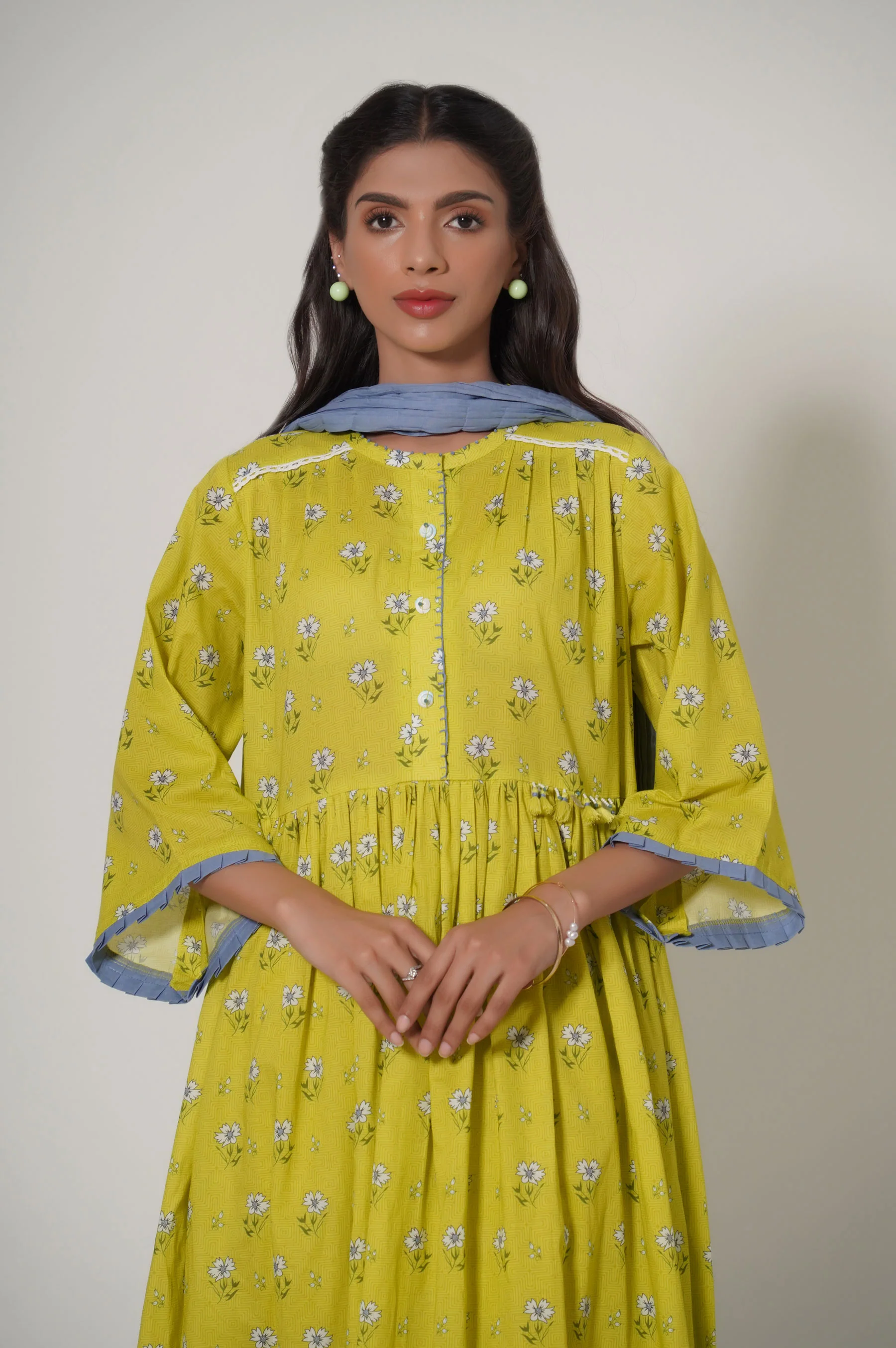 Unstitched 3 Piece Printed Cambric Suit - Image 2