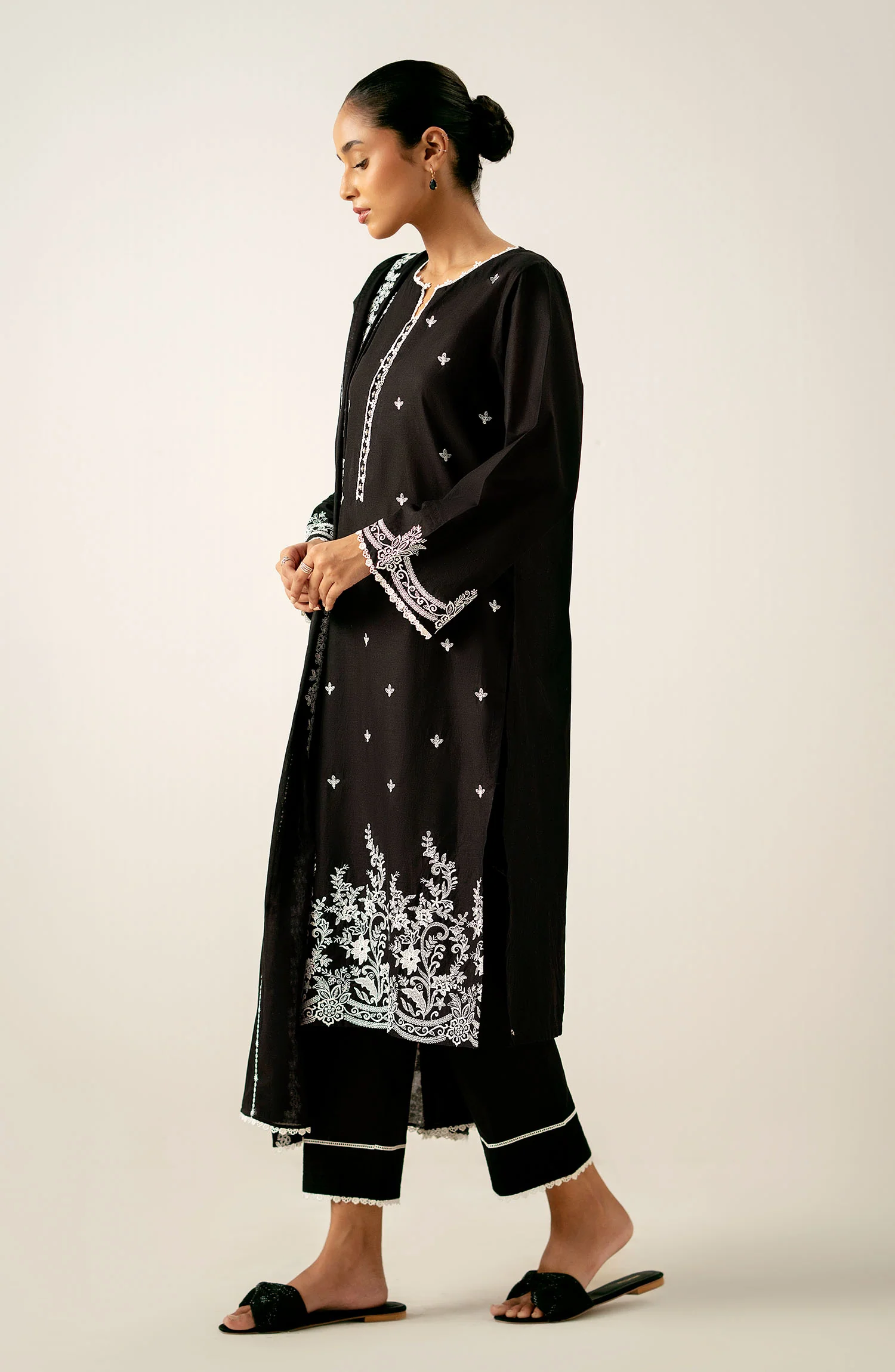 Unstitched 3 Piece Printed Chikankari Lawn Suit - Image 3