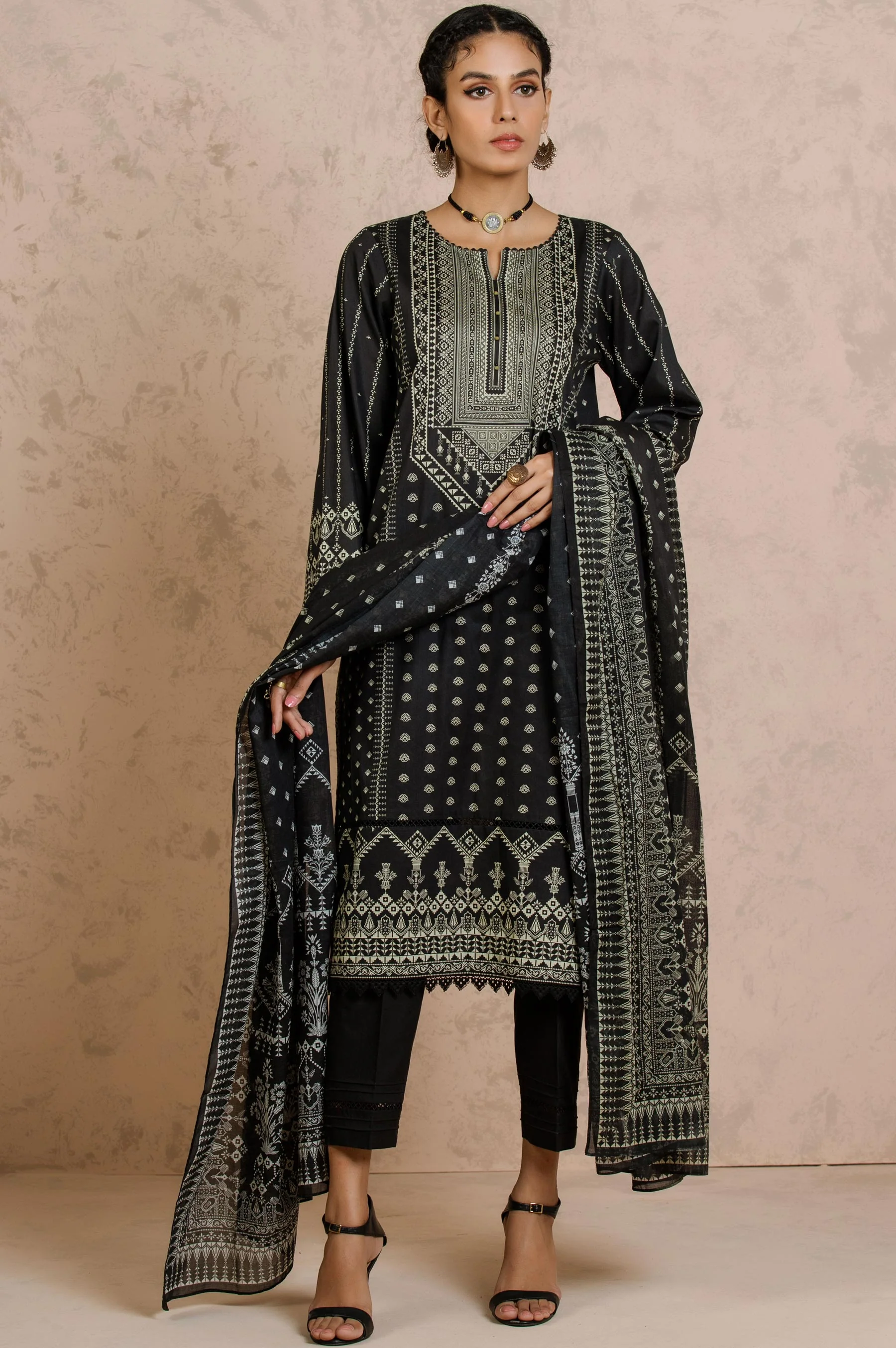 Unstitched 3 Piece Printed Cottel Suit