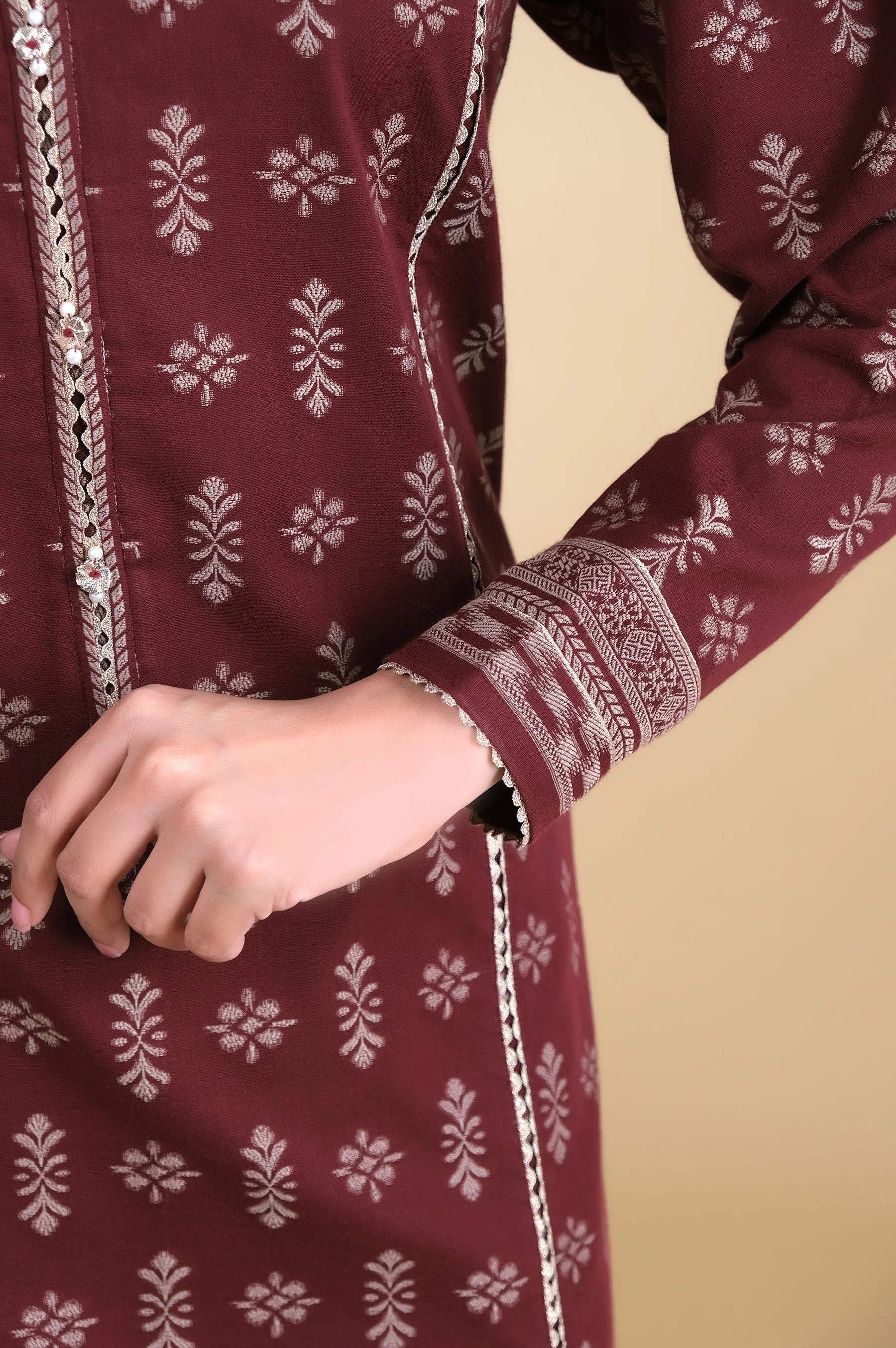 Unstitched 3 Piece Dyed Jacquard Suit - Image 5