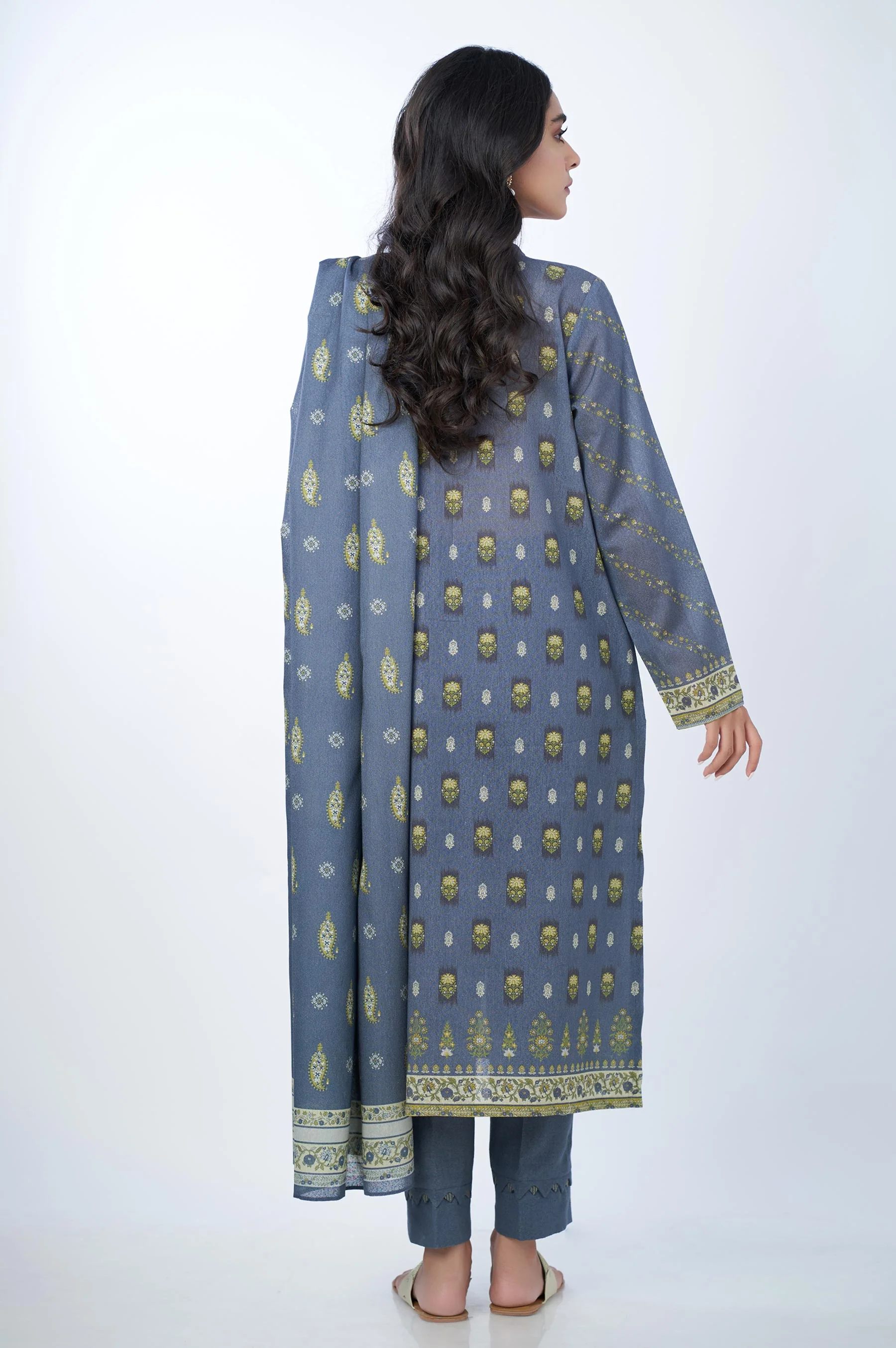 Unstitched 3 Piece Printed Karandi Suit - Image 2
