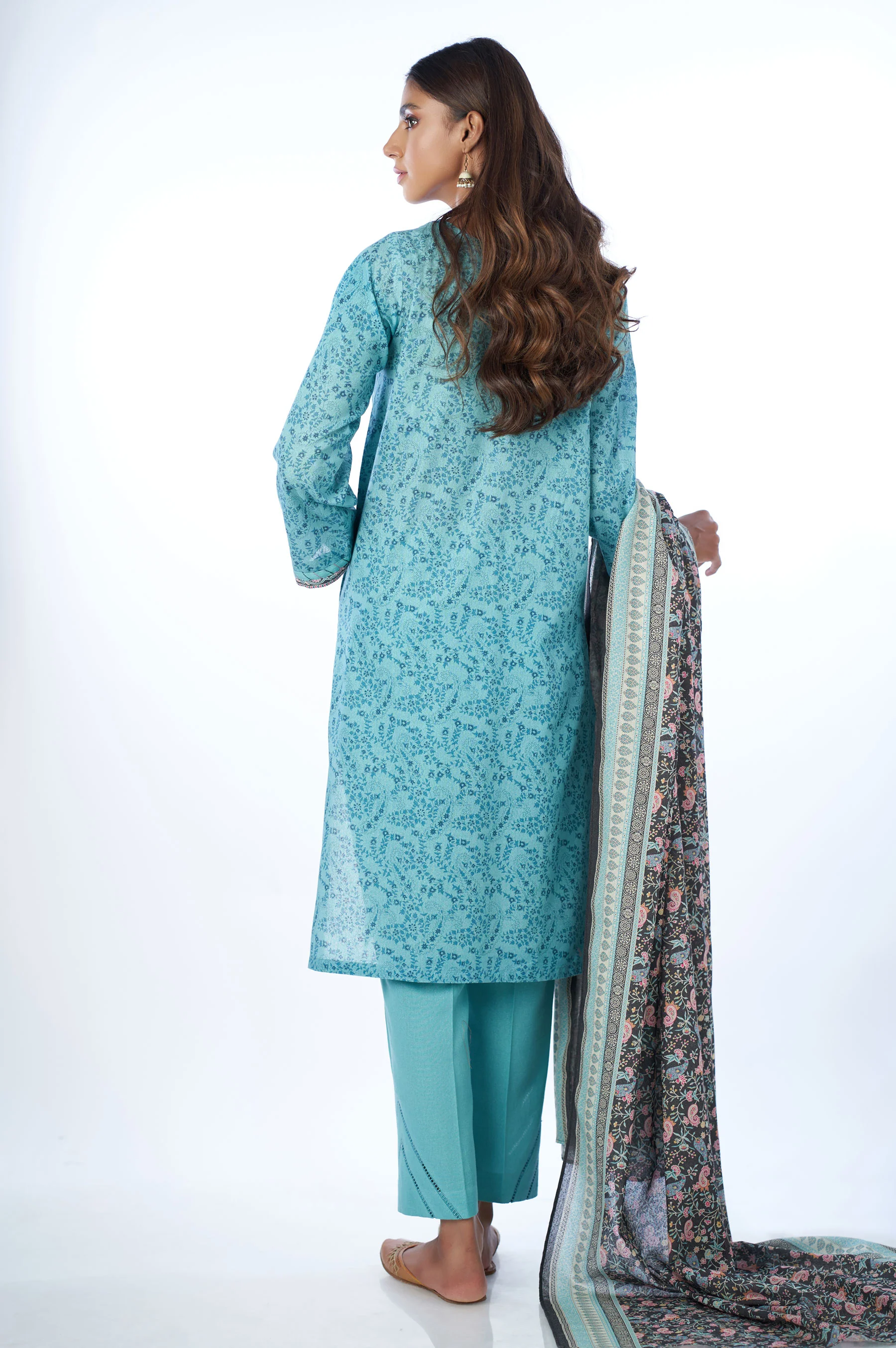 Unstitched 3 Piece Printed Karandi Suit - Image 2