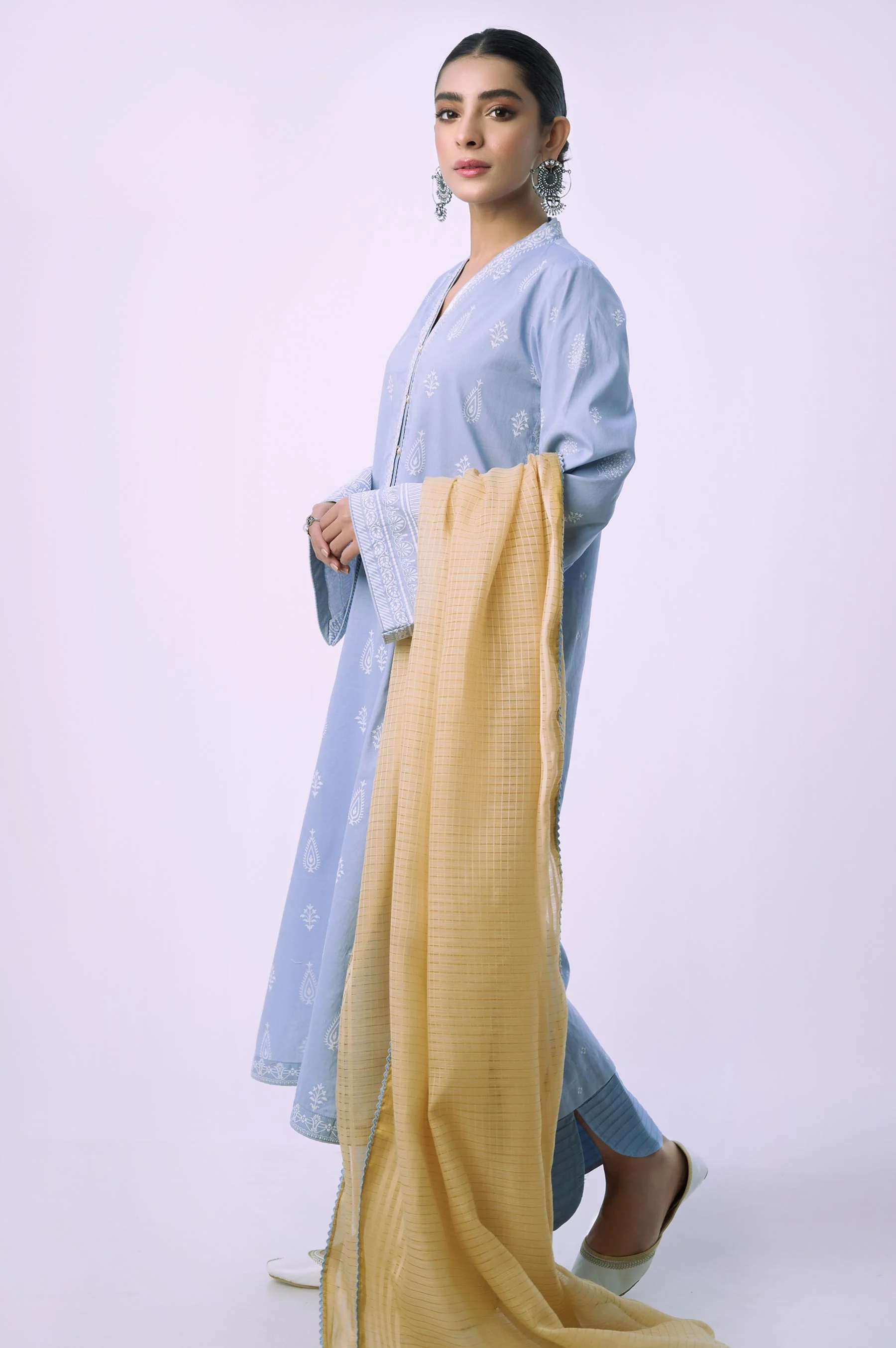 Unstitched 3 Piece Printed Lawn Suit - Image 5