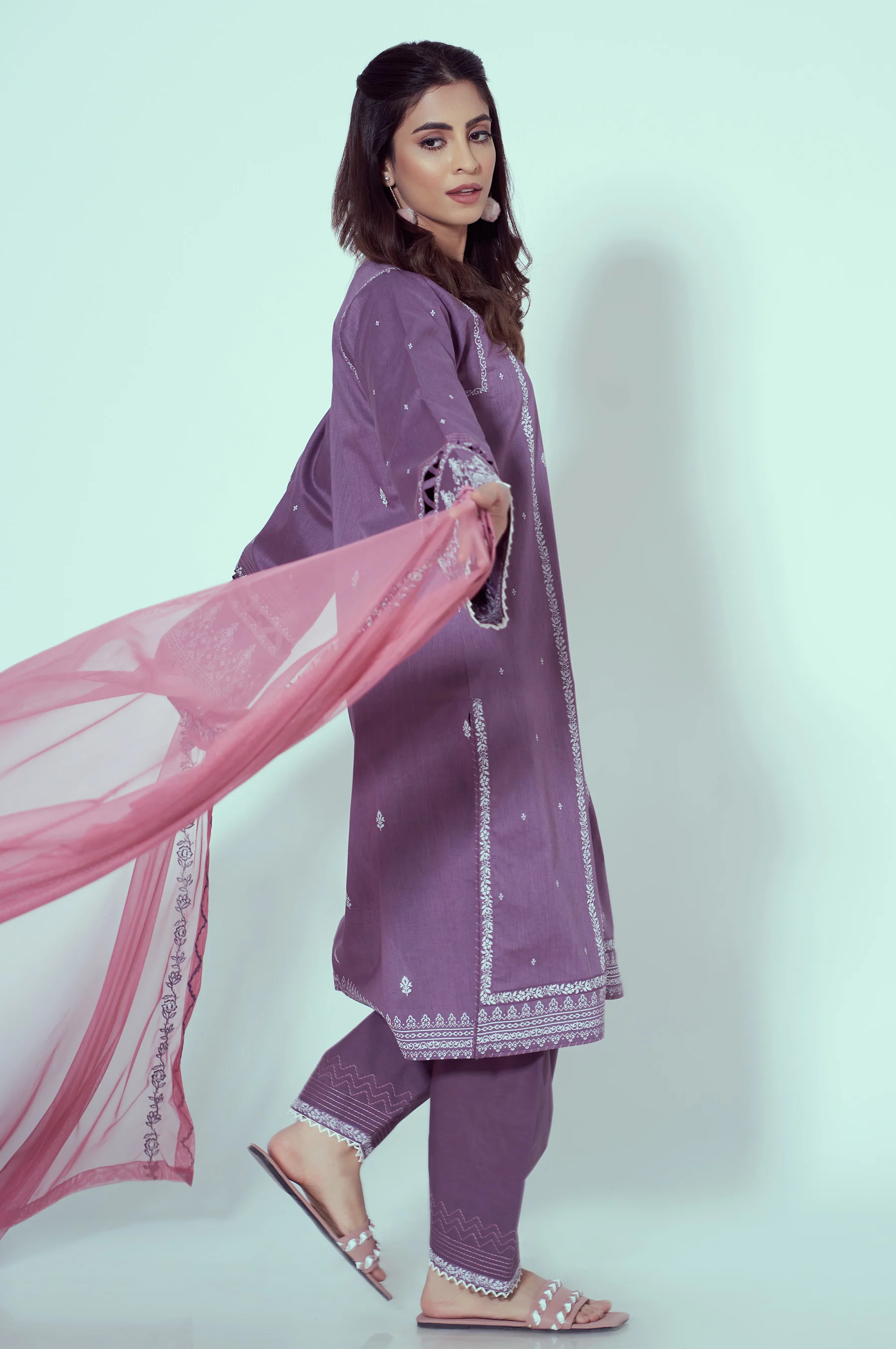 Unstitched 3 Piece Puff Printed Lawn Suit - Image 2