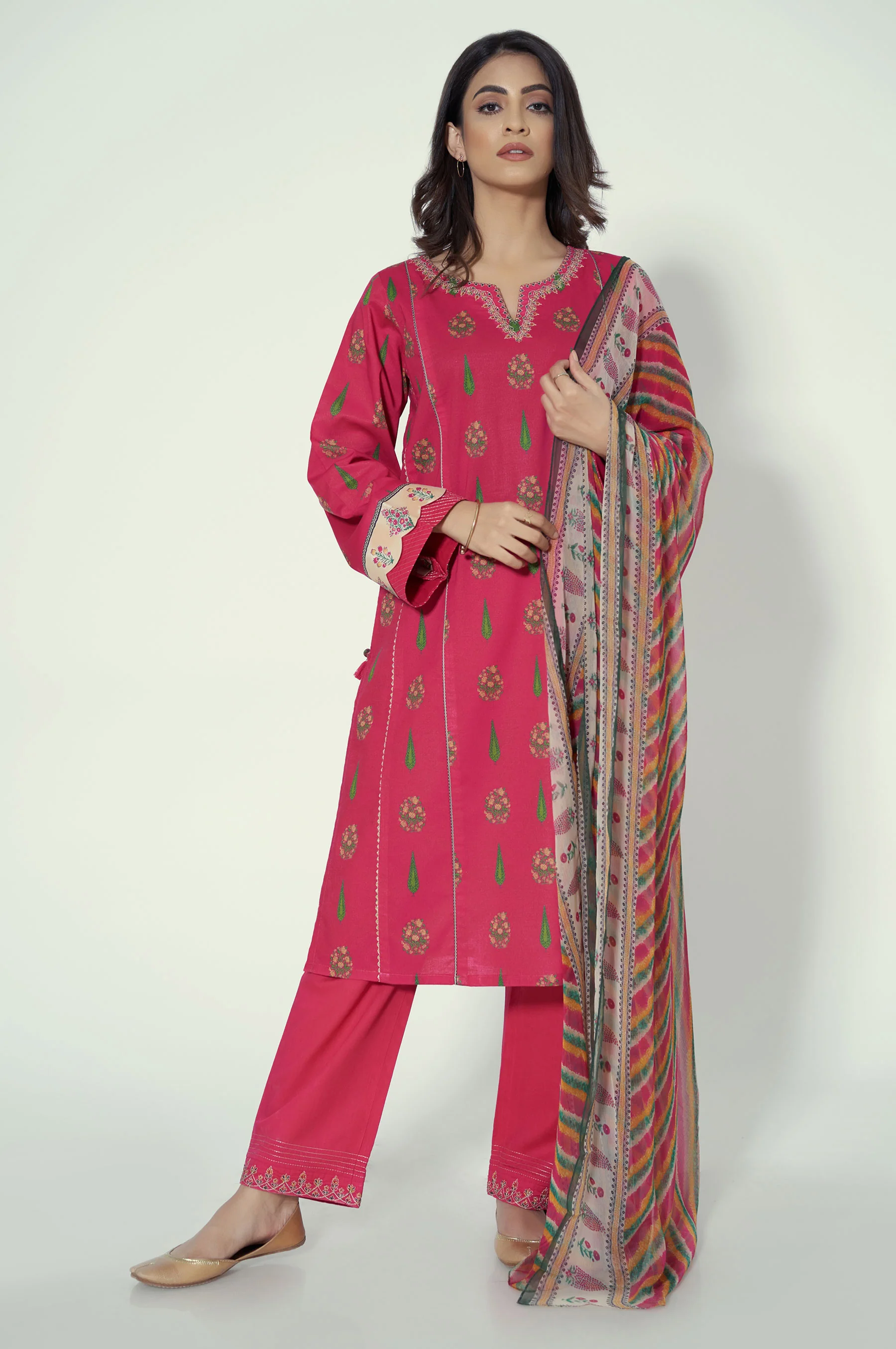 Unstitched 3 Piece Printed Lawn Suit - Image 4