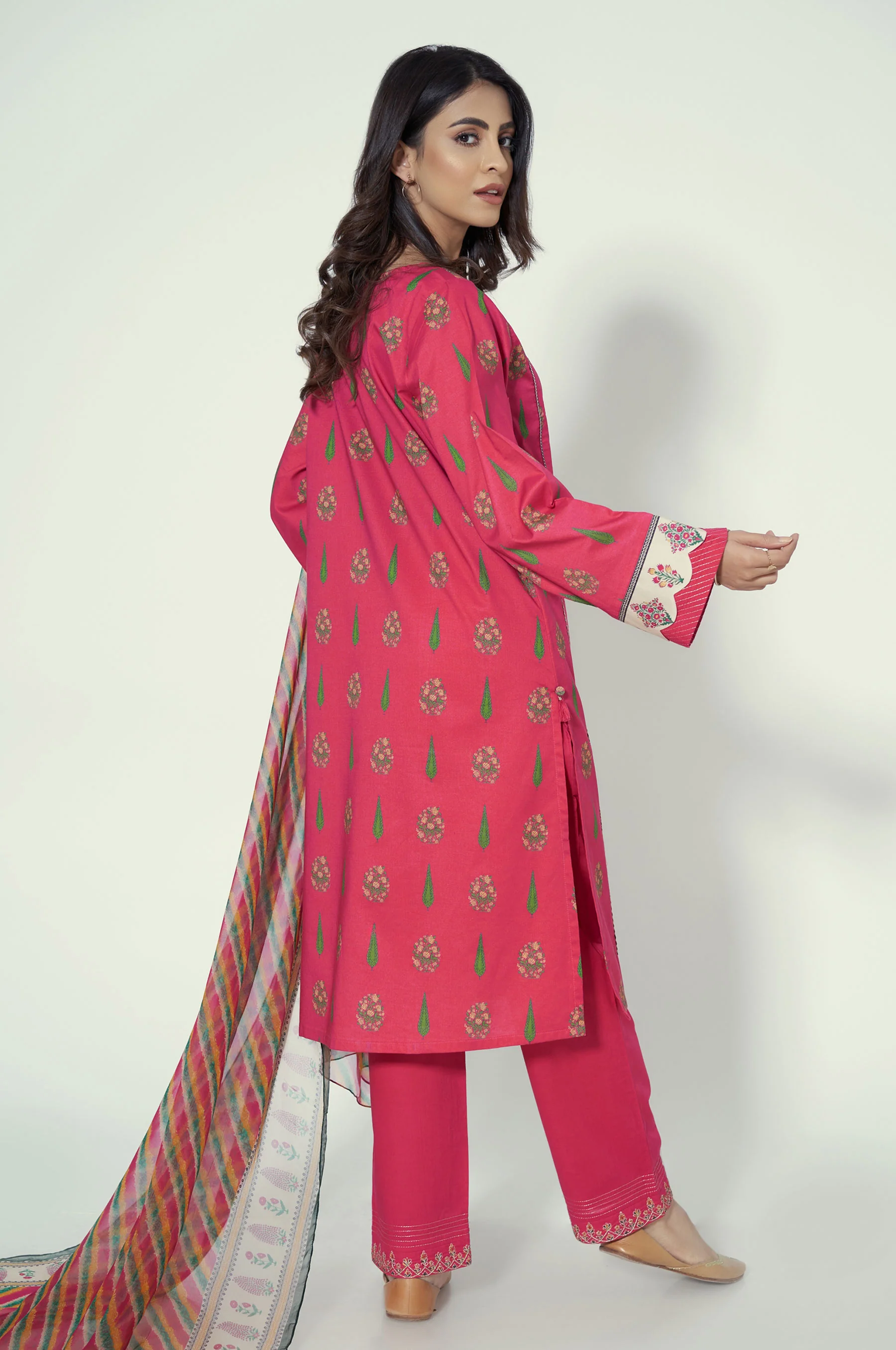 Unstitched 3 Piece Printed Lawn Suit - Image 5