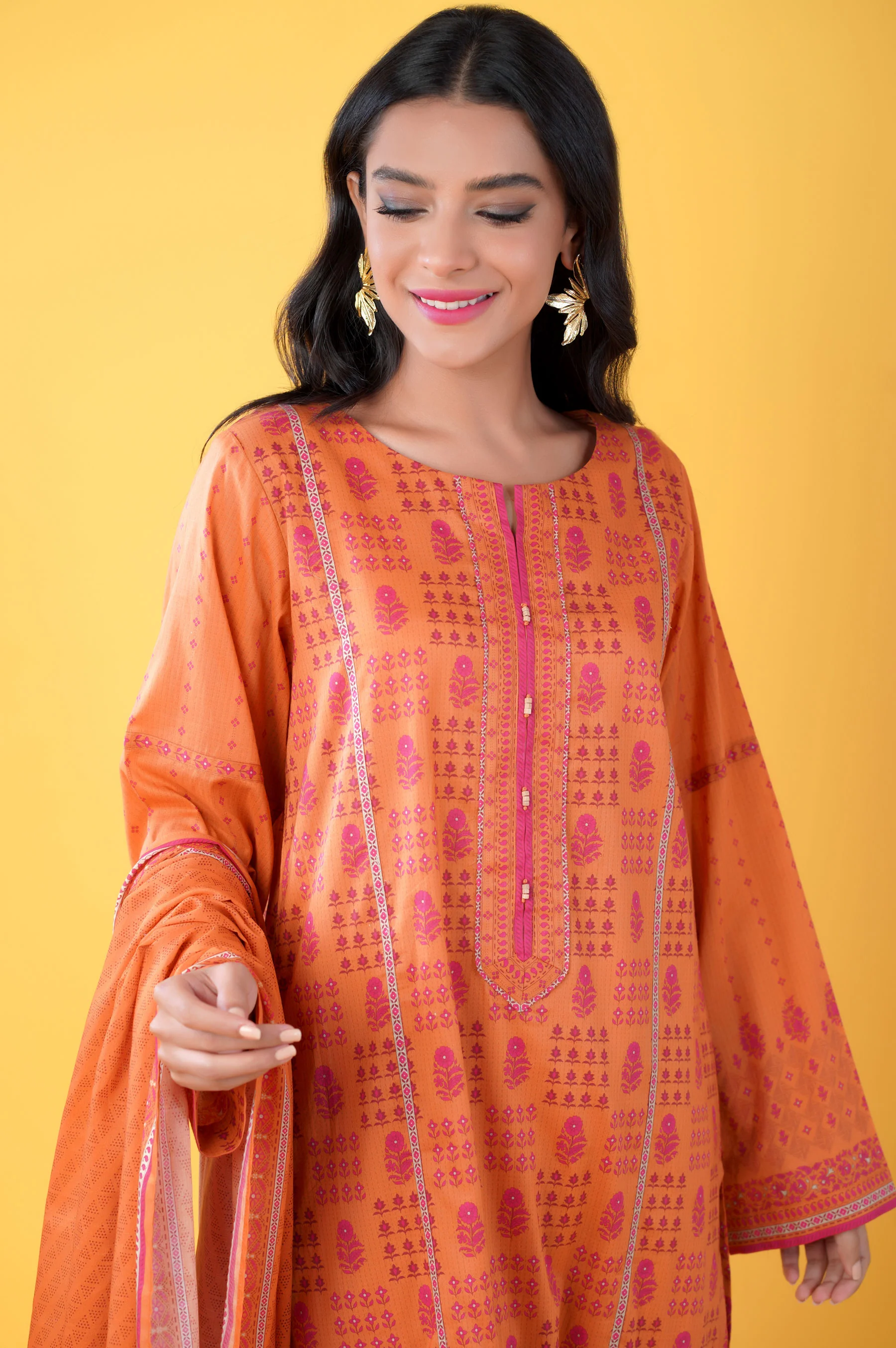 Unstitched 3 Piece Printed Lawn Suit - Image 3
