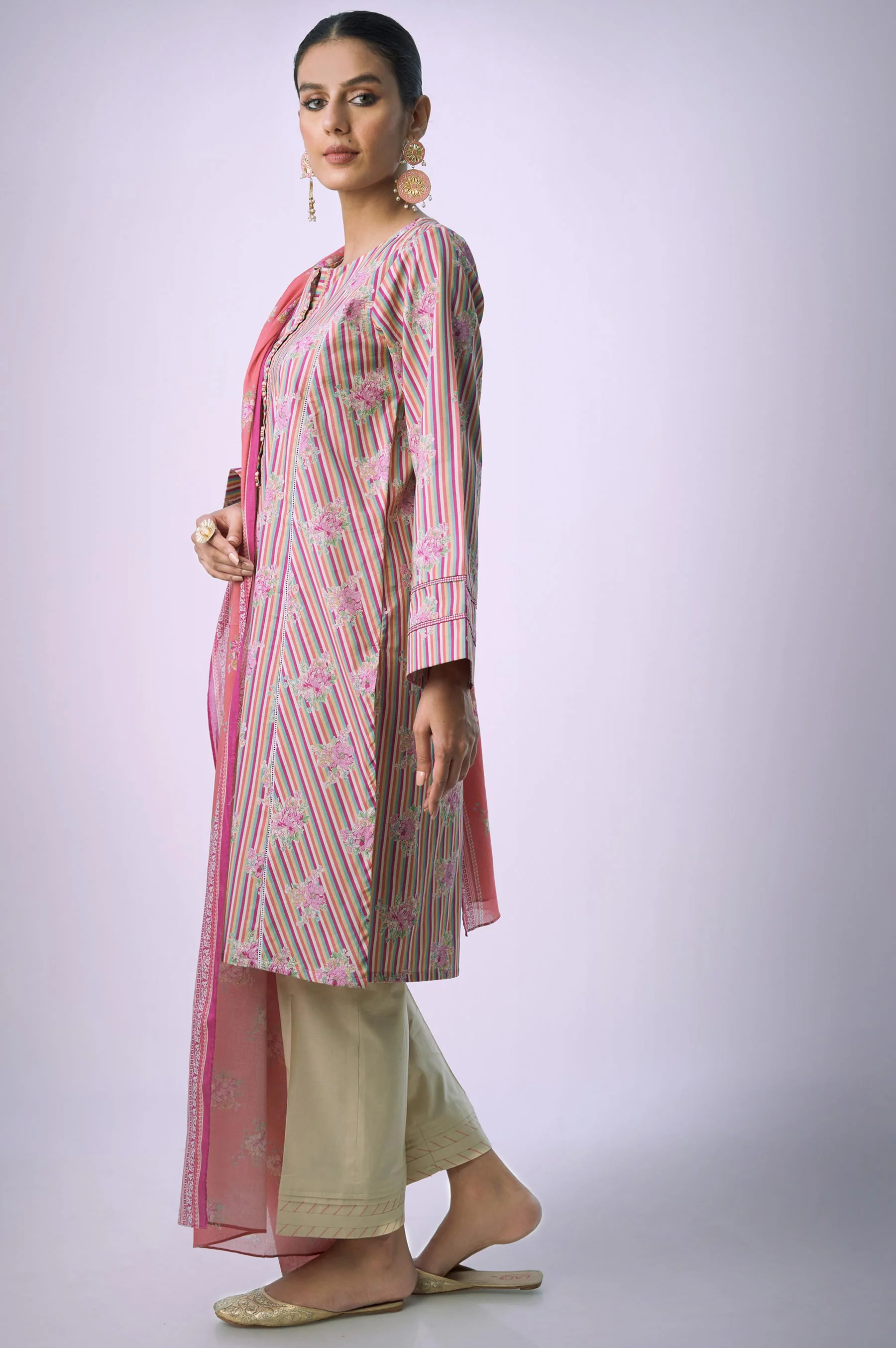 Unstitched 3 Piece Printed Lawn Suit - Image 3