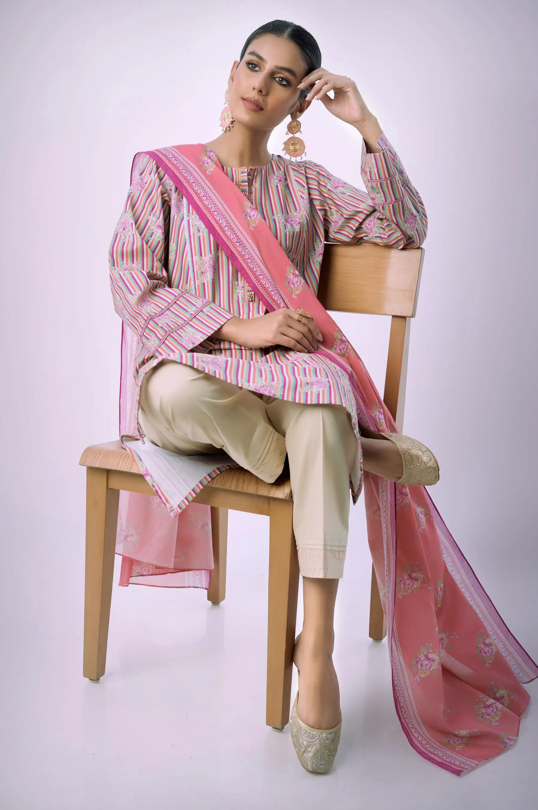 Unstitched 3 Piece Printed Lawn Suit - Image 5