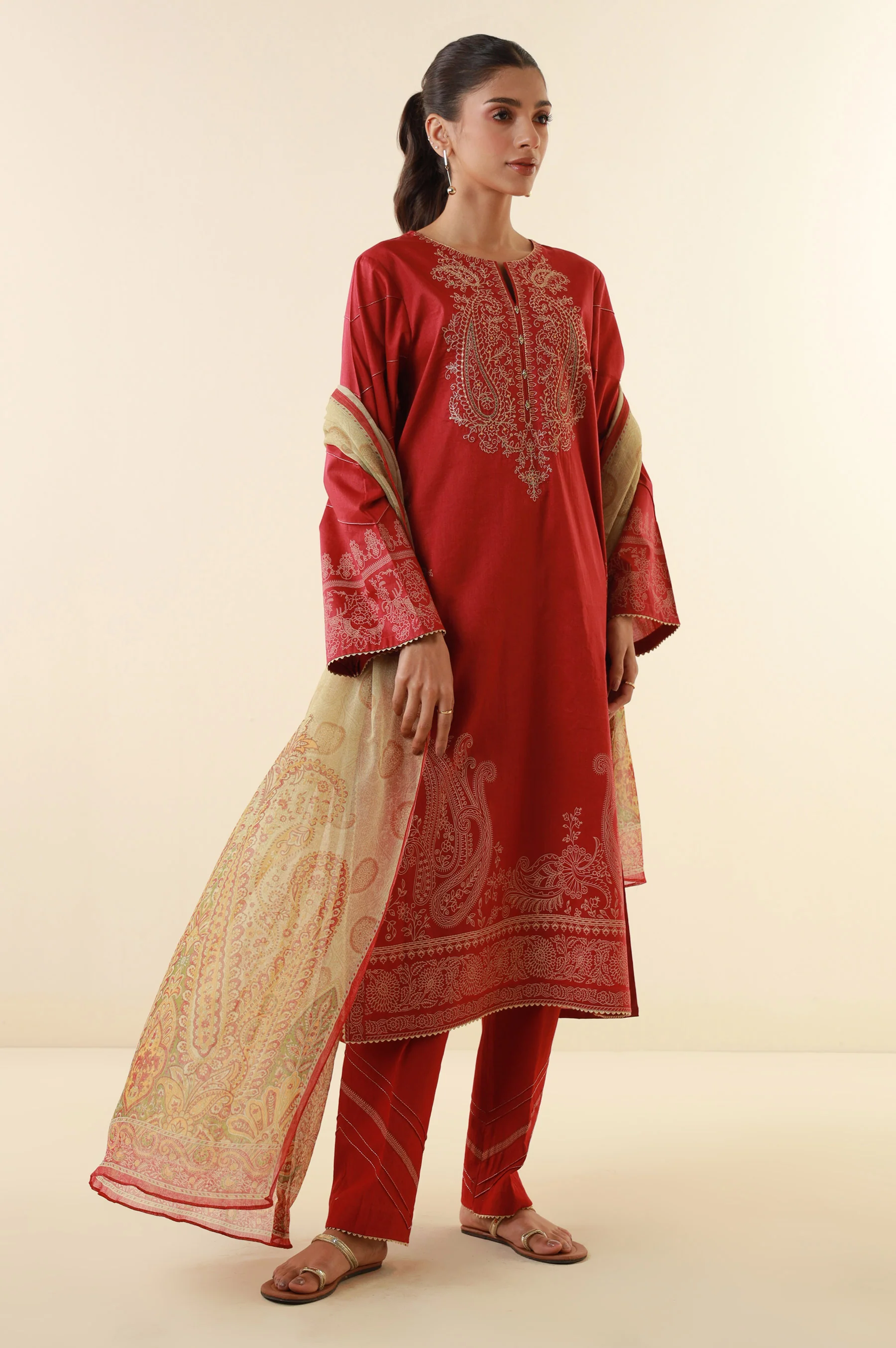 Unstitched 3 Piece Printed Lawn Suit - Image 3