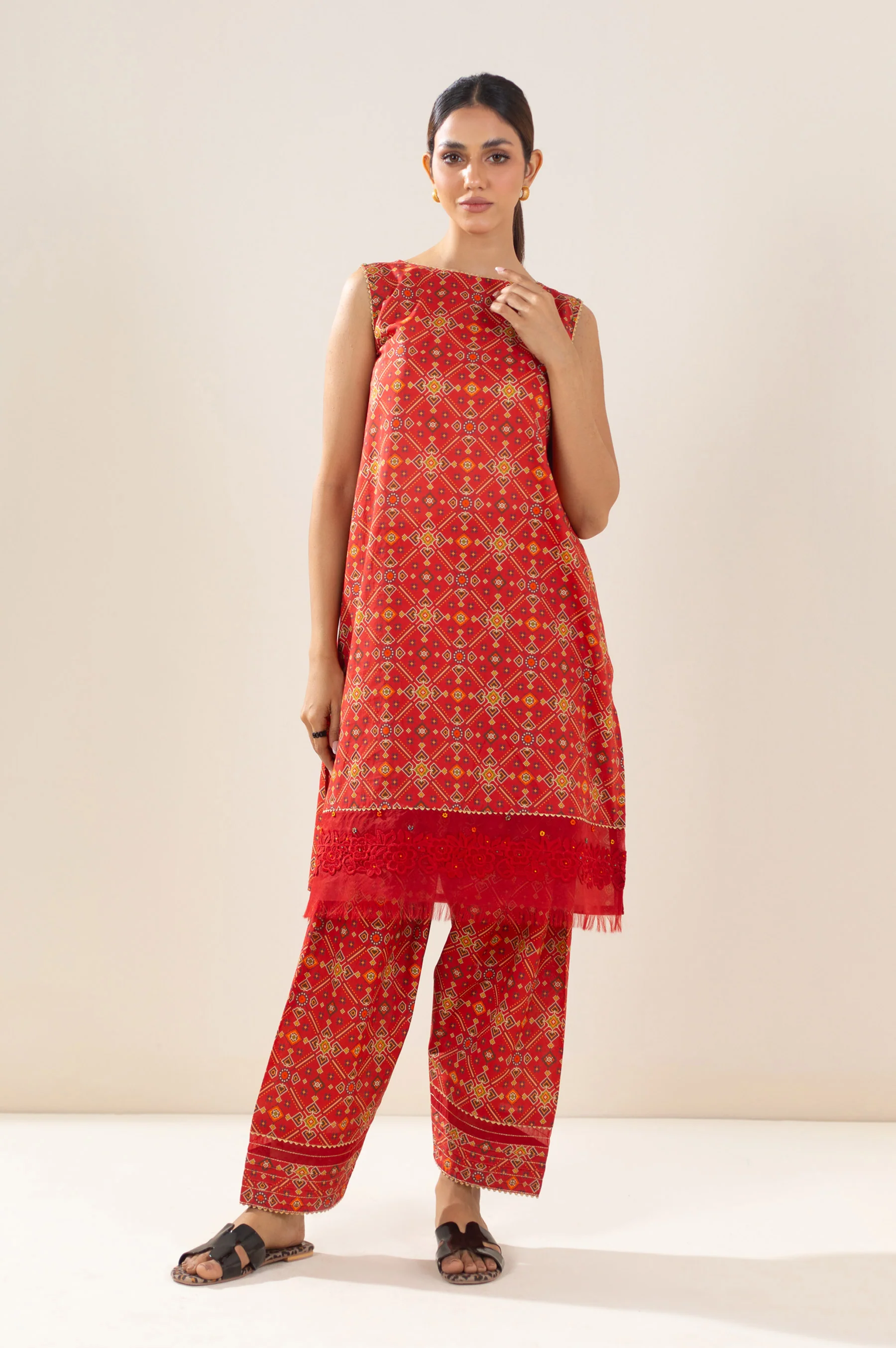 Unstitched 3 Piece Printed Lawn Suit - Image 5