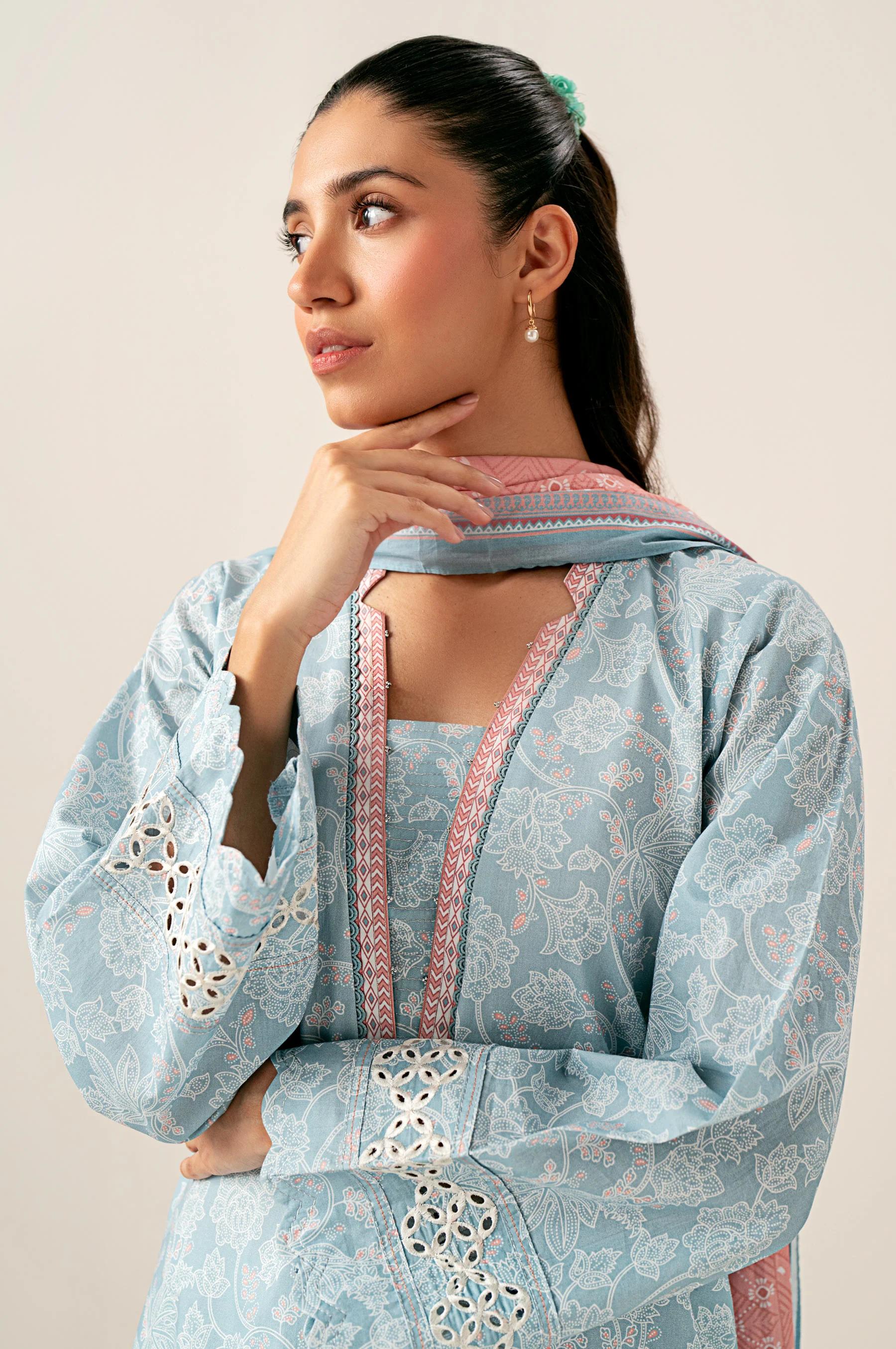 Unstitched 3 Piece Embroidered Lawn Shirt with Printed Lawn Dupatta - Image 4
