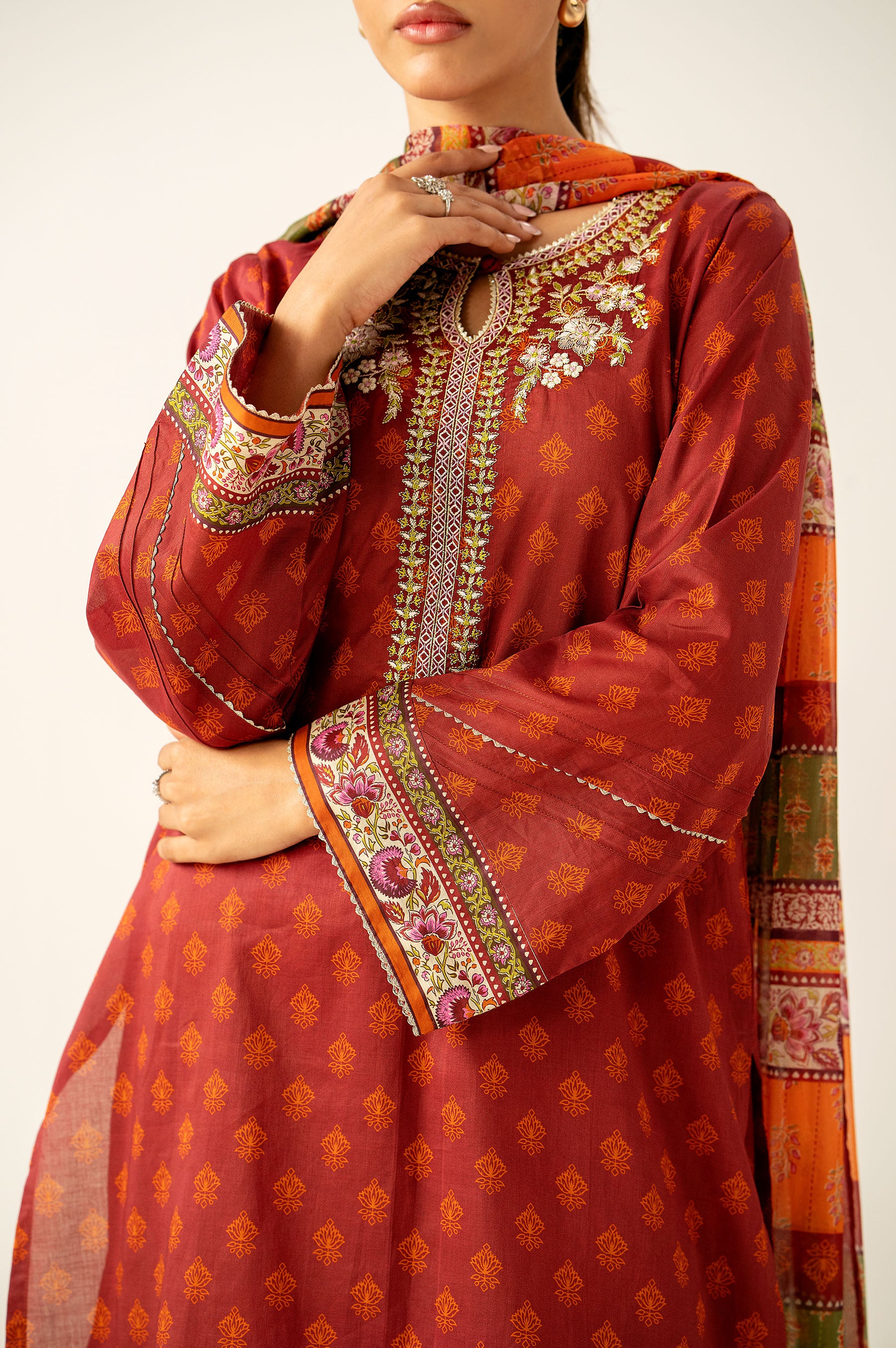 Unstitched 3 Piece Printed Lawn with Printed Chiffon Dupatta - Image 6