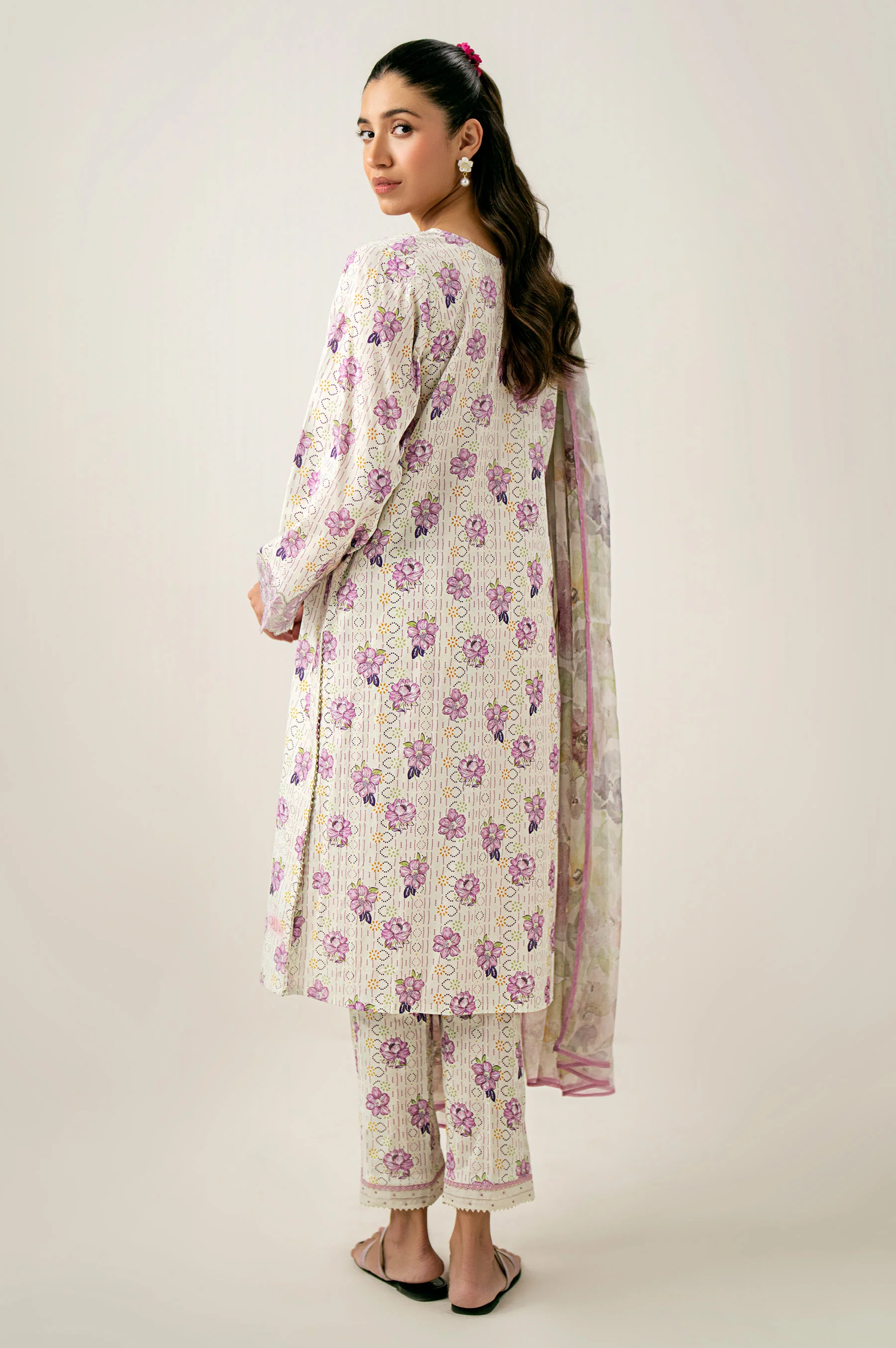 Unstitched 3 Piece Embroidered Lawn Shirt with Chiffon Dupatta - Image 6