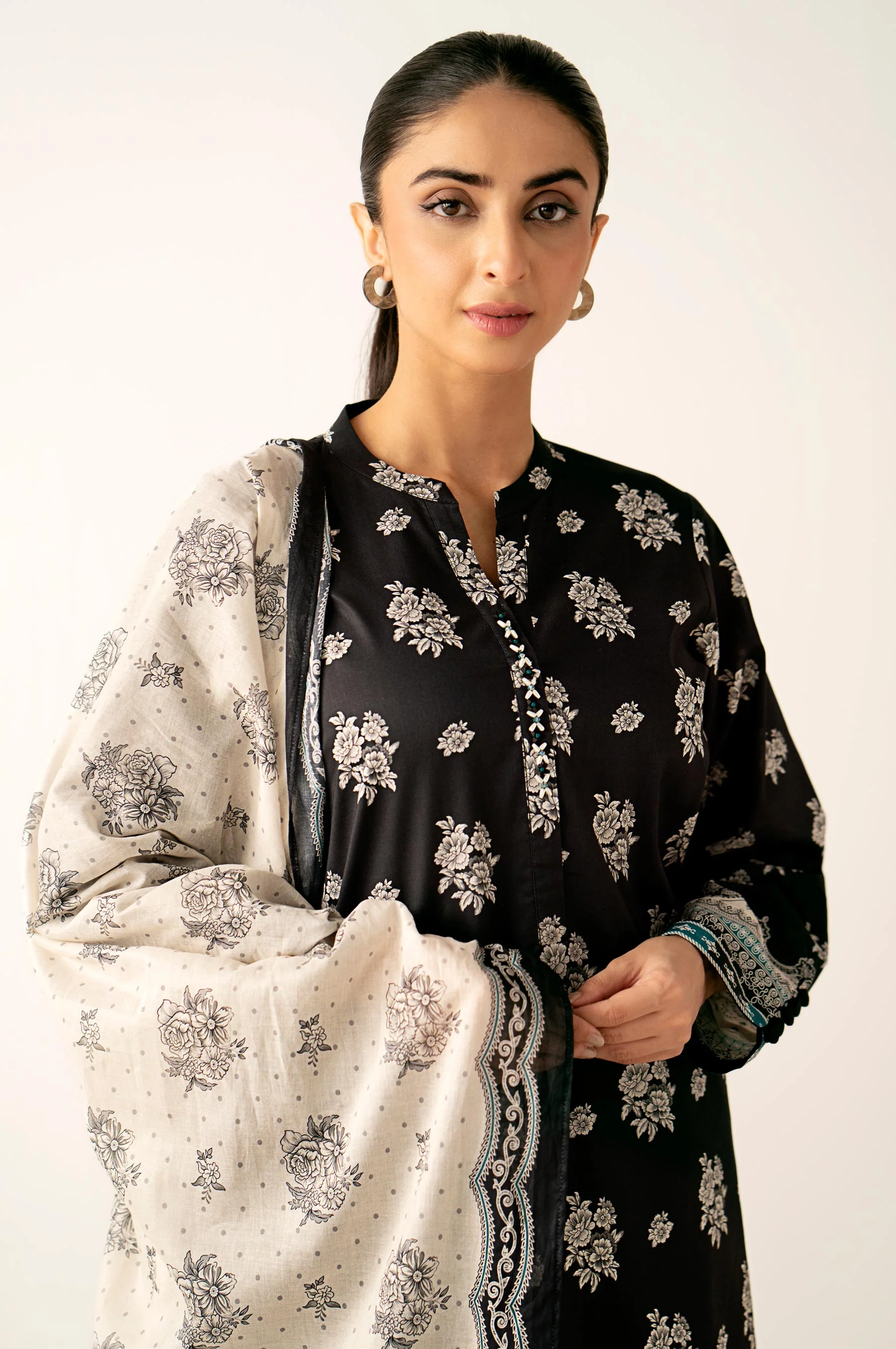 Unstitched 3 Piece Printed Lawn Suit - Image 2