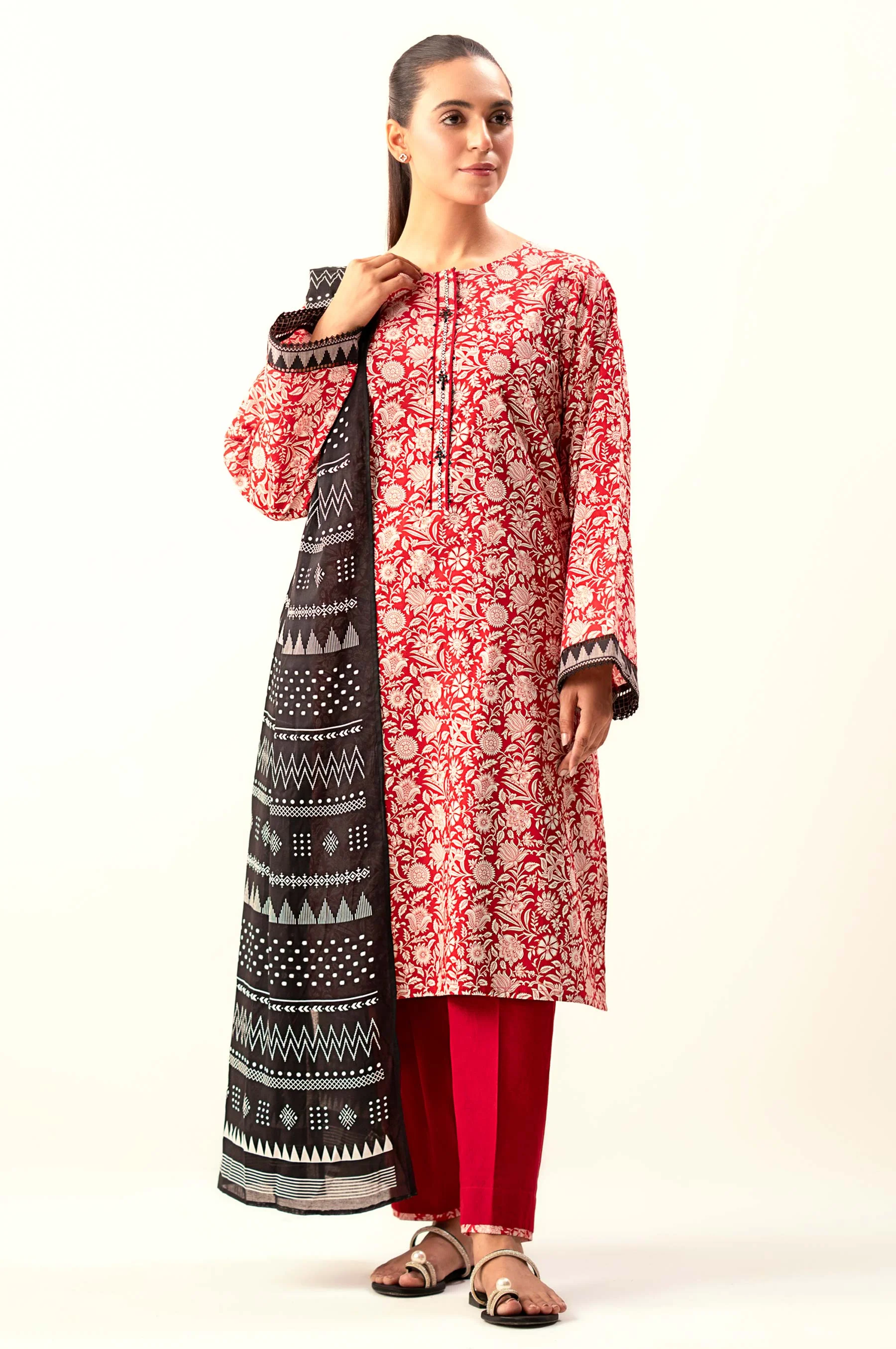 Unstitched 3 Piece Printed Lawn Suit - Image 4