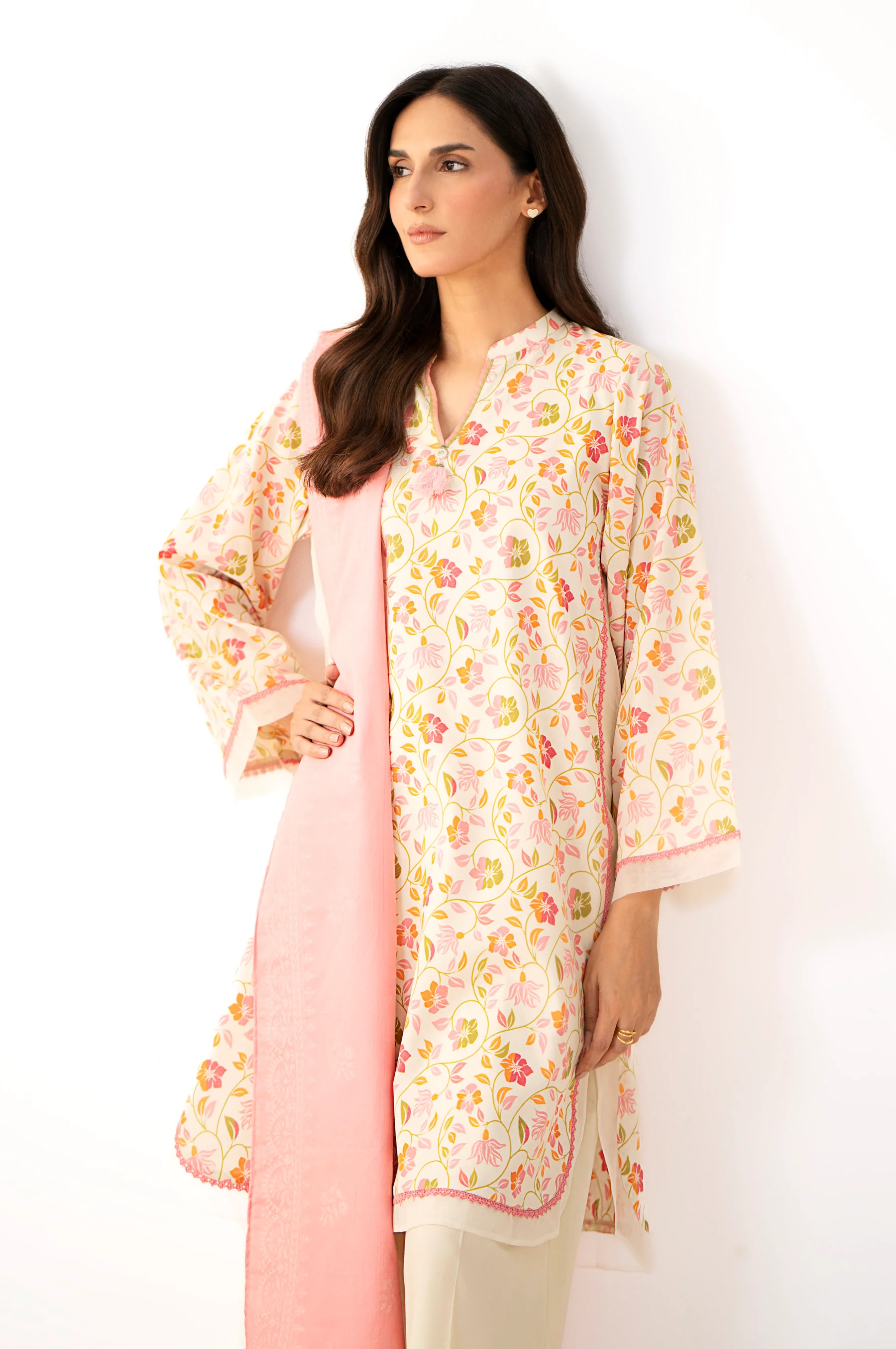 UNSTITCHED PRINTED SUIT - Image 2