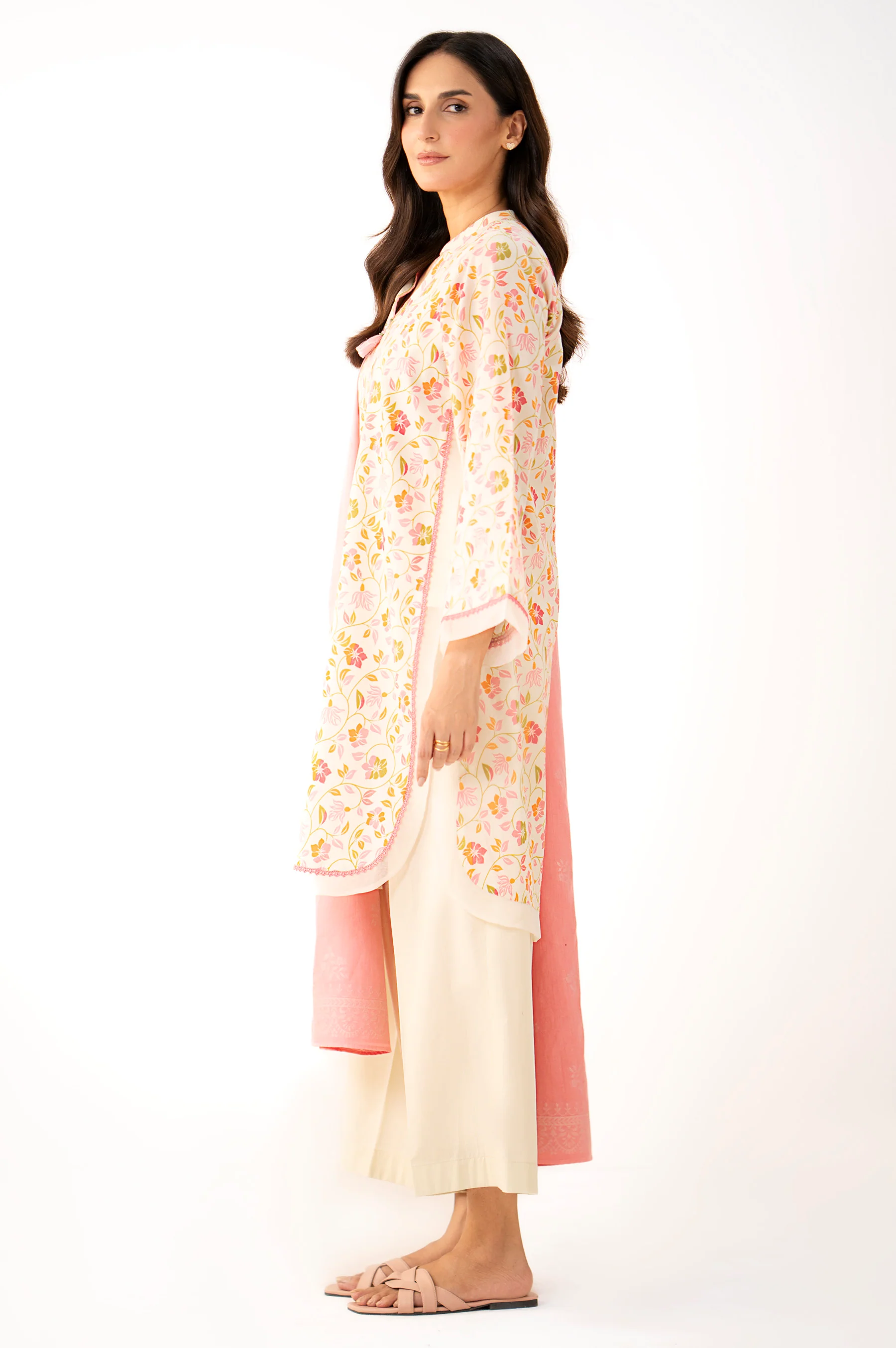 UNSTITCHED PRINTED SUIT - Image 4
