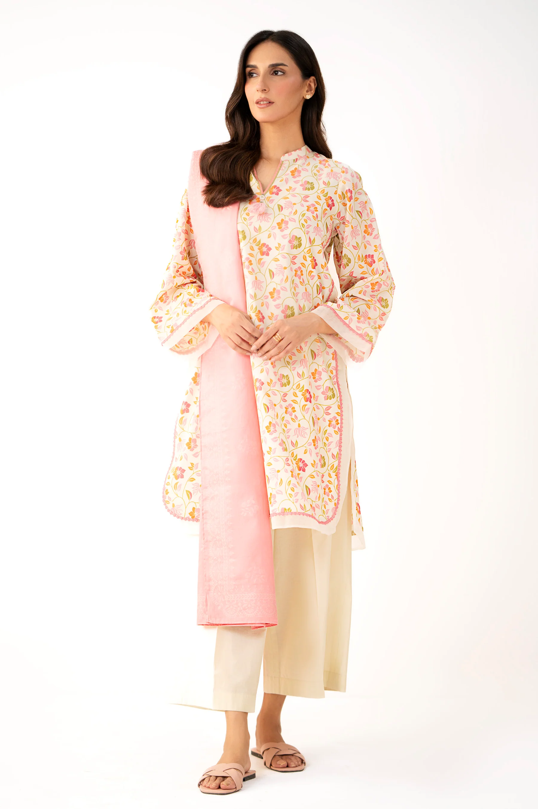 UNSTITCHED PRINTED SUIT - Image 5