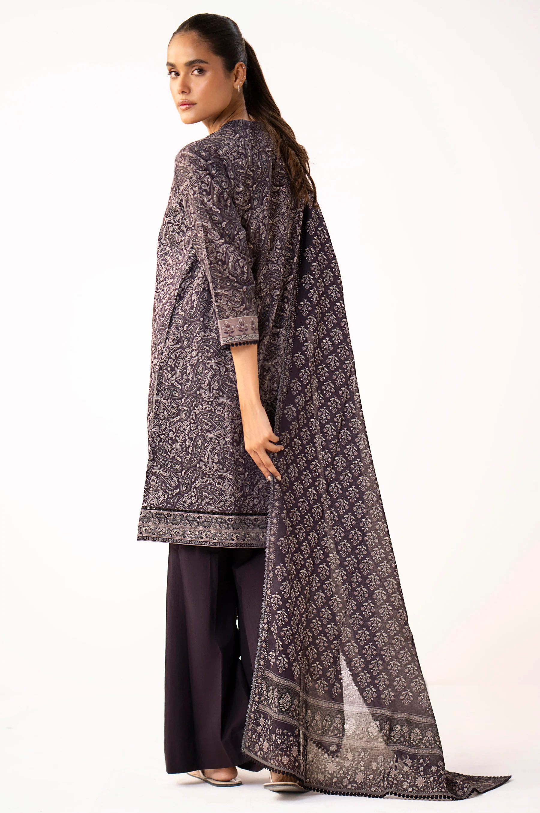 Unstitched 3 Piece Printed Lawn Suit - Image 4