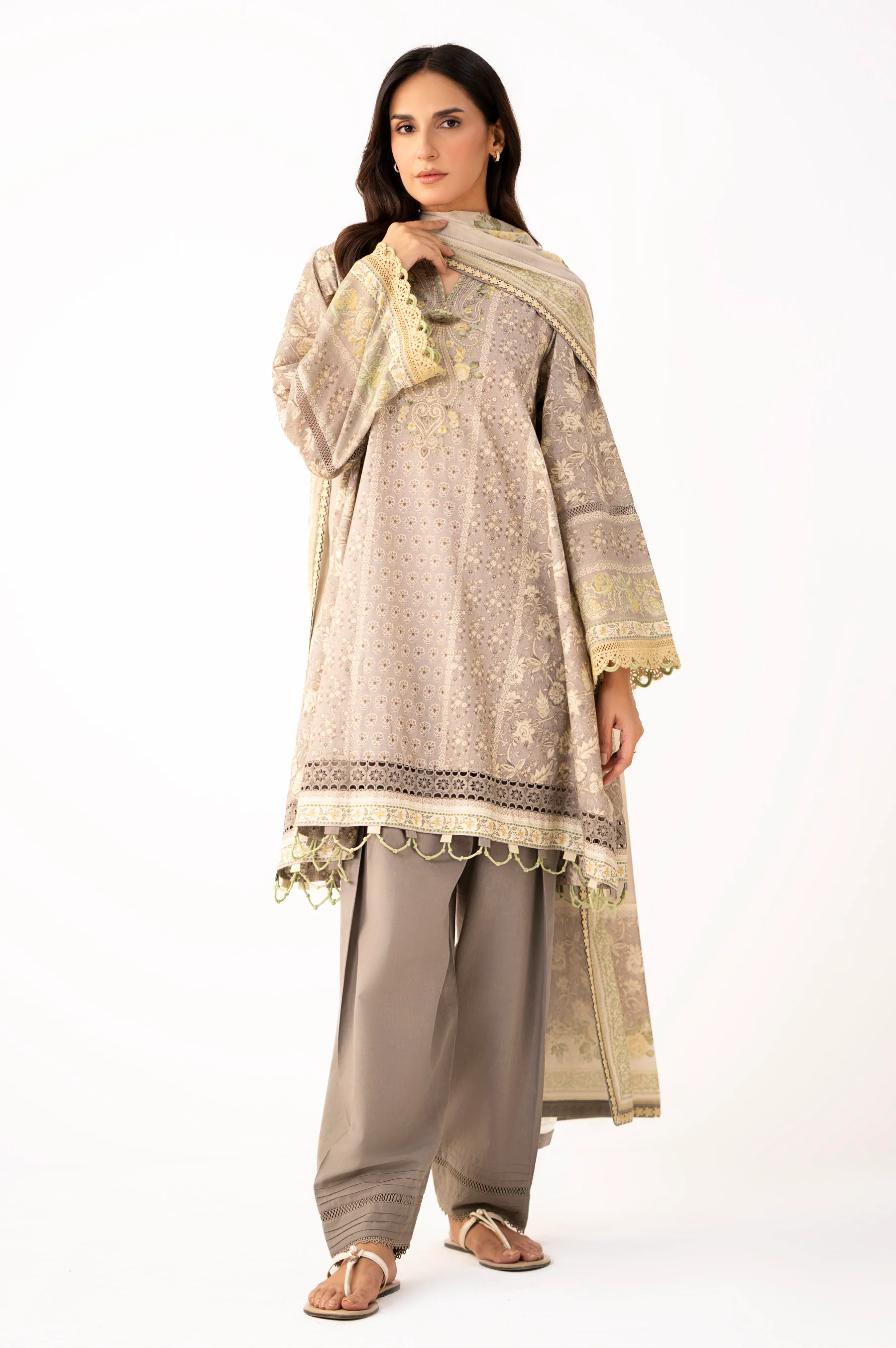 UNSTITCHED PRINTED SUIT - Image 4