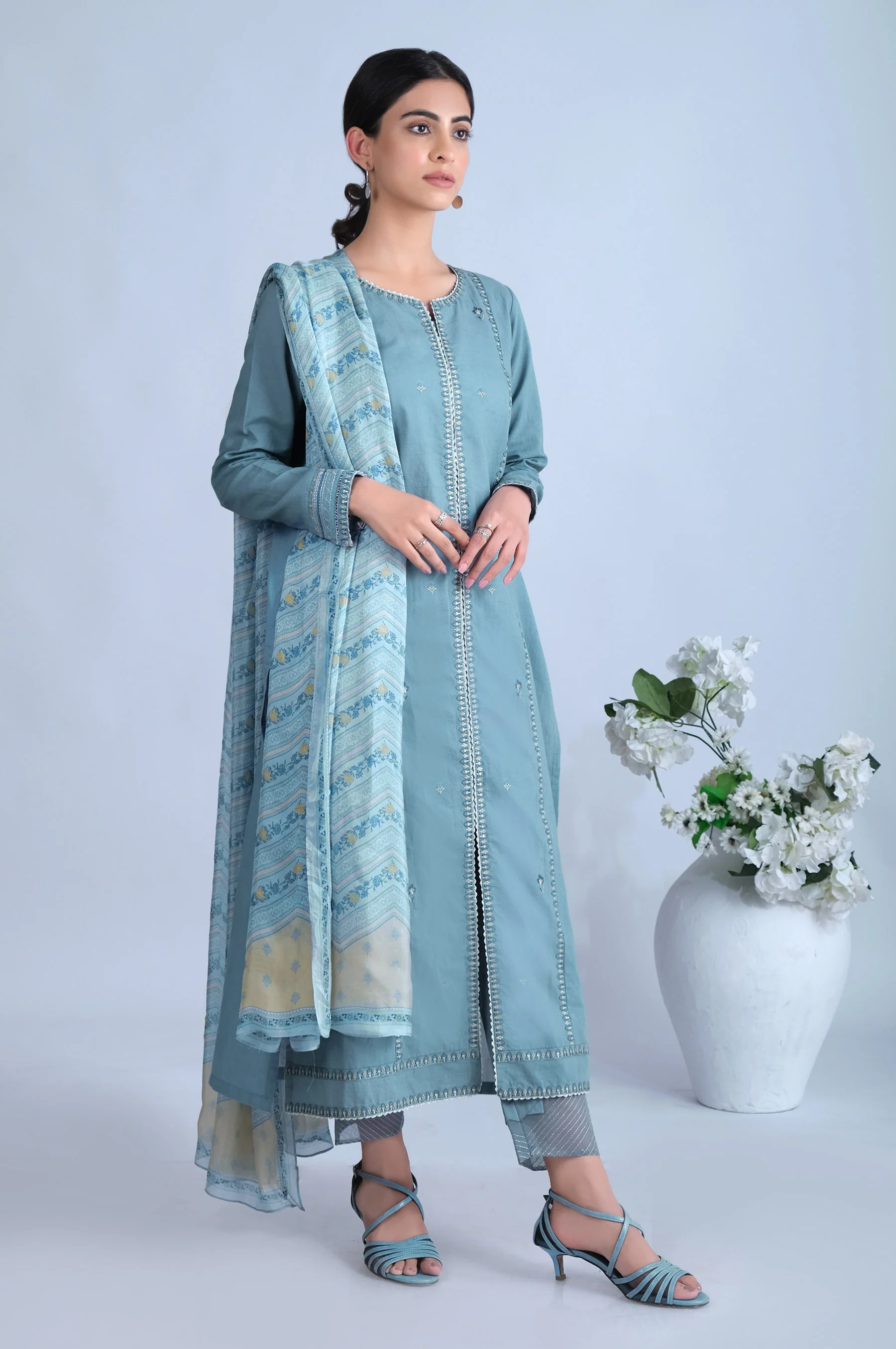 Unstitched 3 Piece Embroidered Textured Slub - Image 5