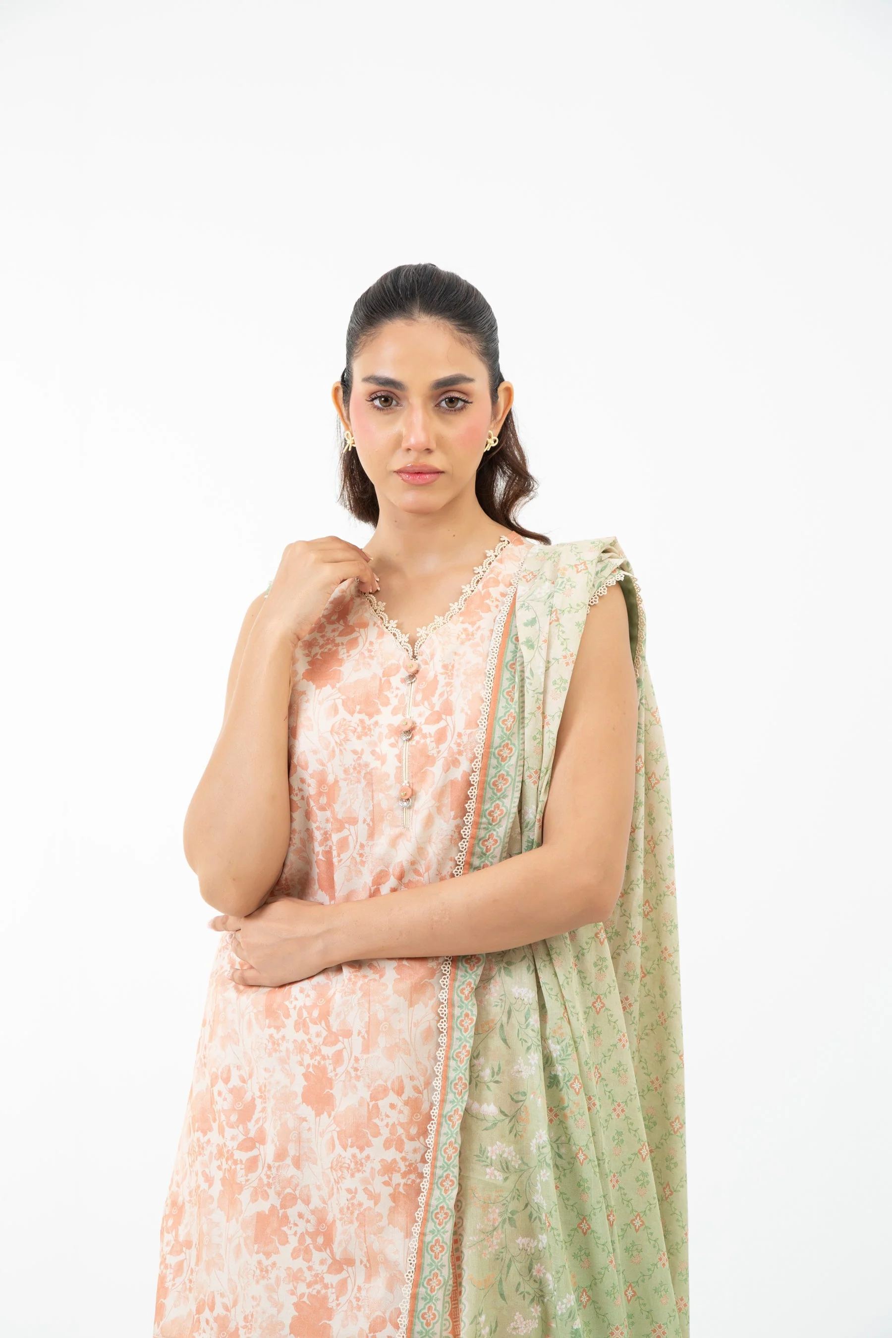 PRINTED CAMBRIC UNSTITCHED 3 PIECE SUIT - Image 2