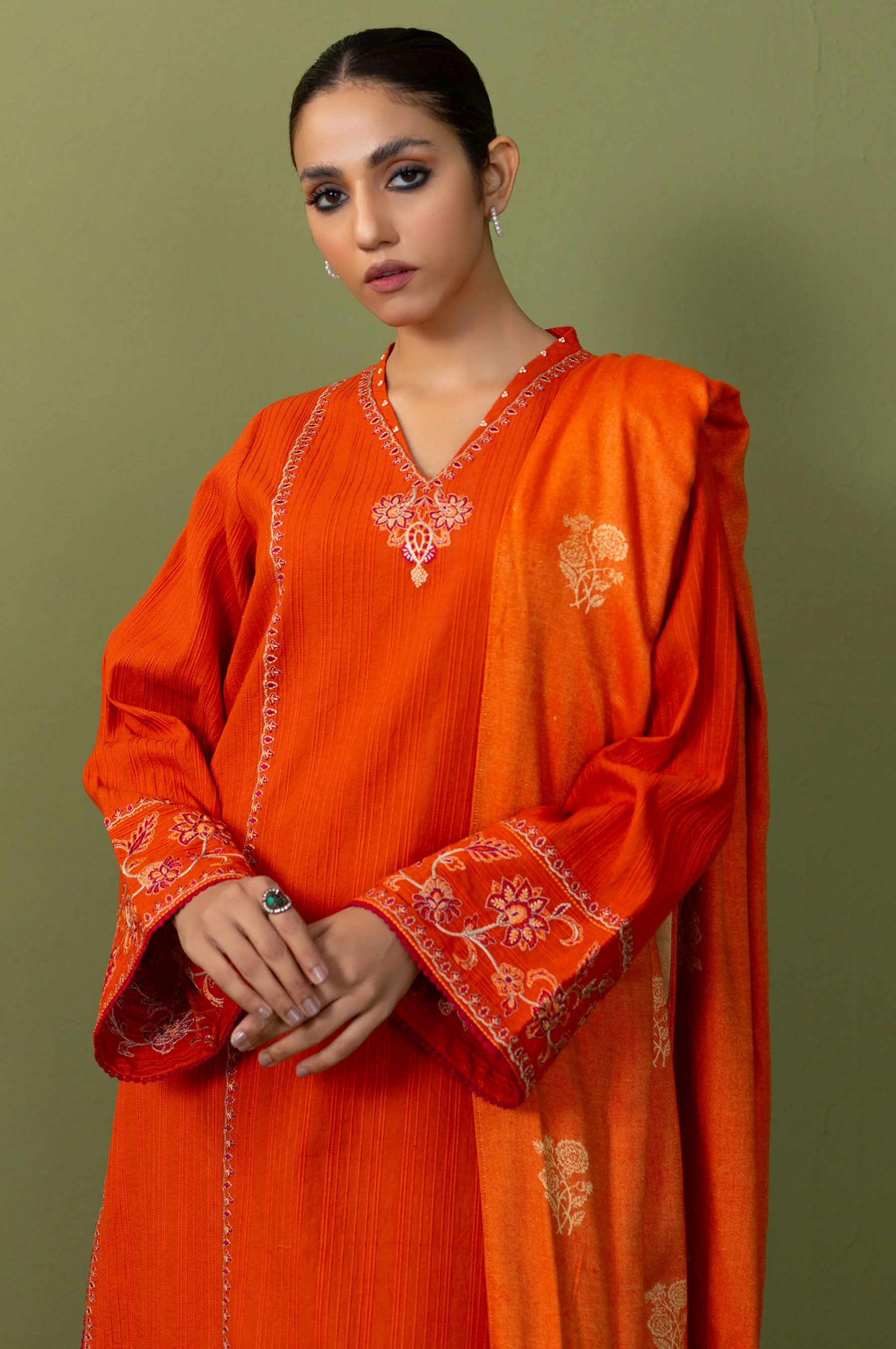 Unstitched 3 Piece Textured Slub Suit - Image 2