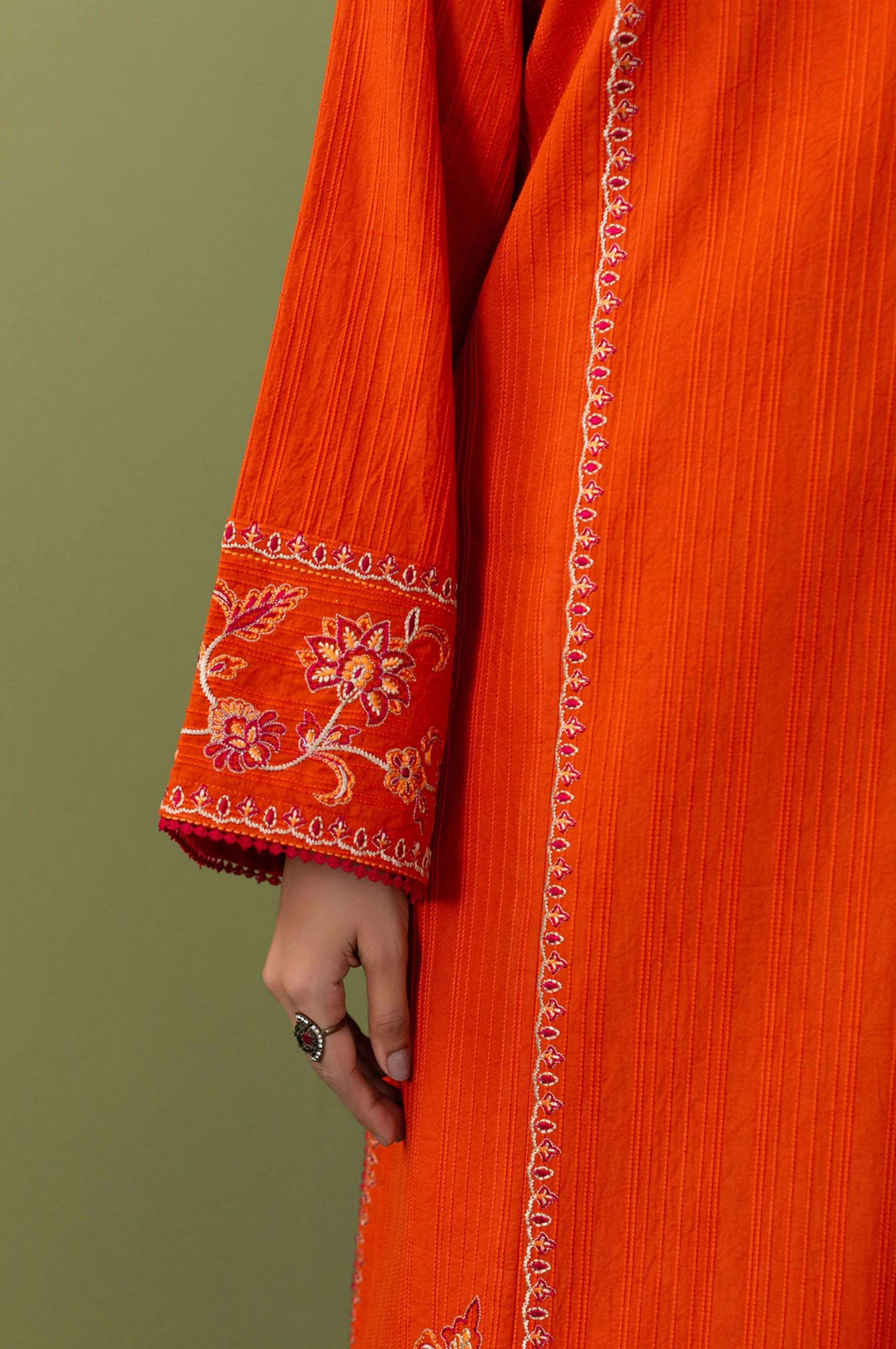 Unstitched 3 Piece Textured Slub Suit - Image 7