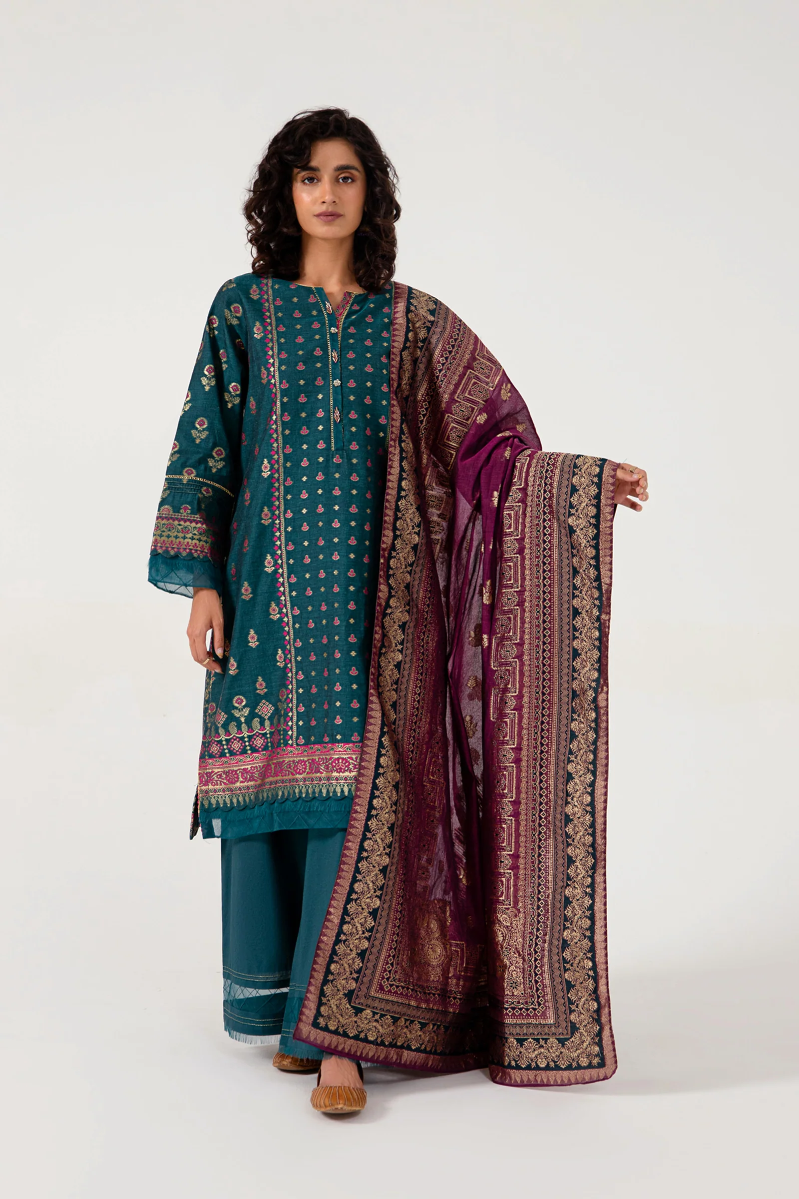 Unstitched 3 Piece Yarn Dyed Jacquard Suit - Image 6